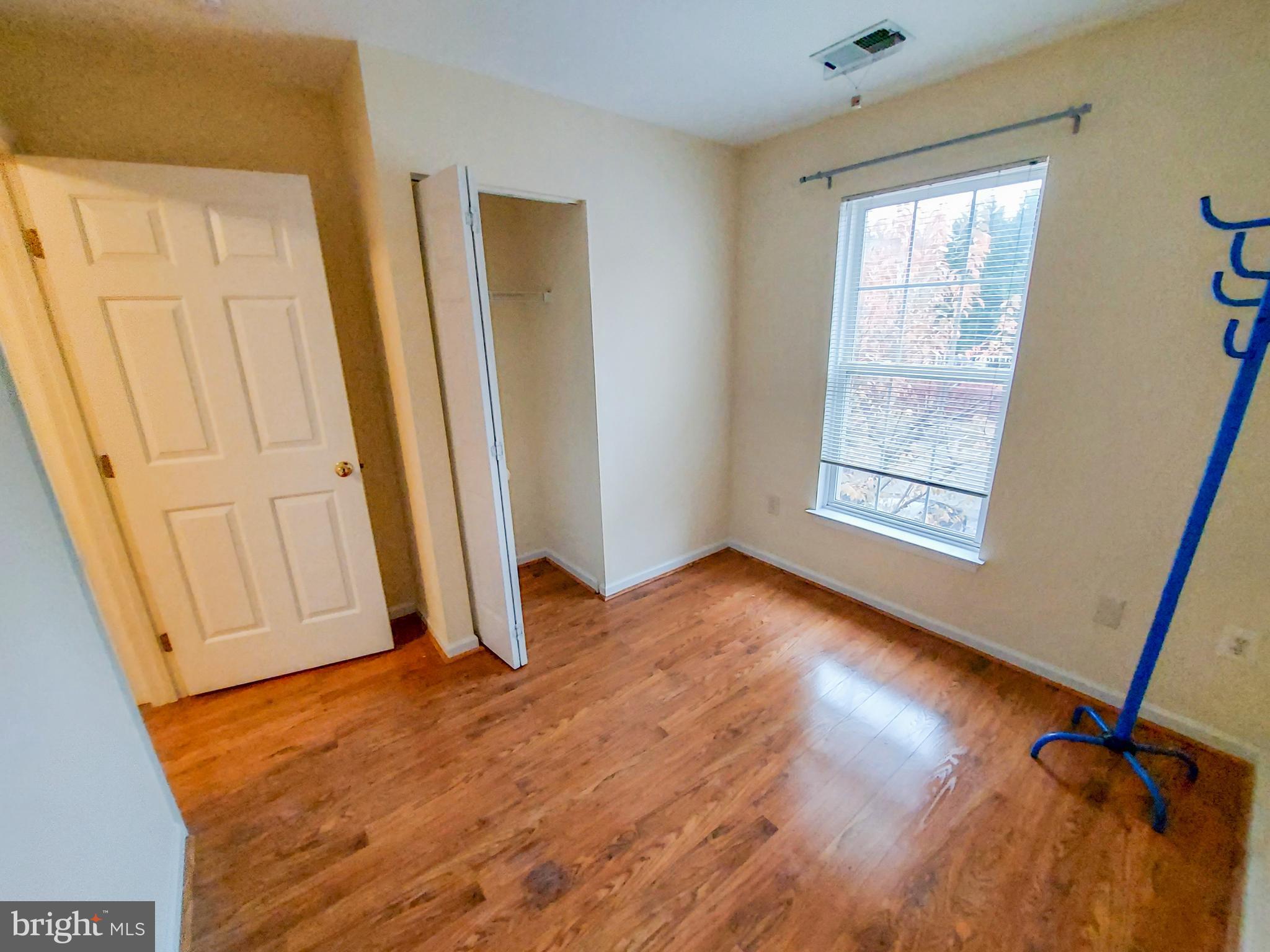 KINGSVIEW RIDGE - Residential Lease