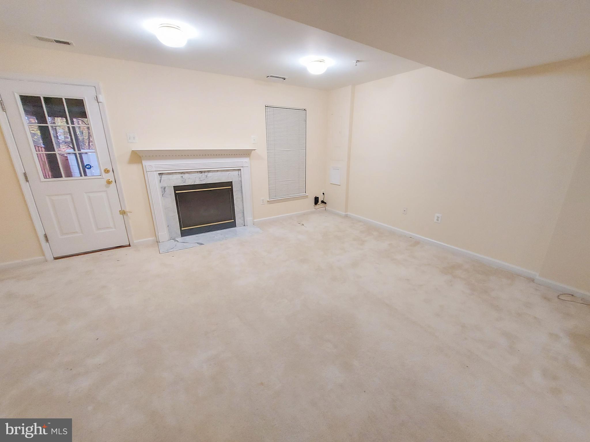 KINGSVIEW RIDGE - Residential Lease