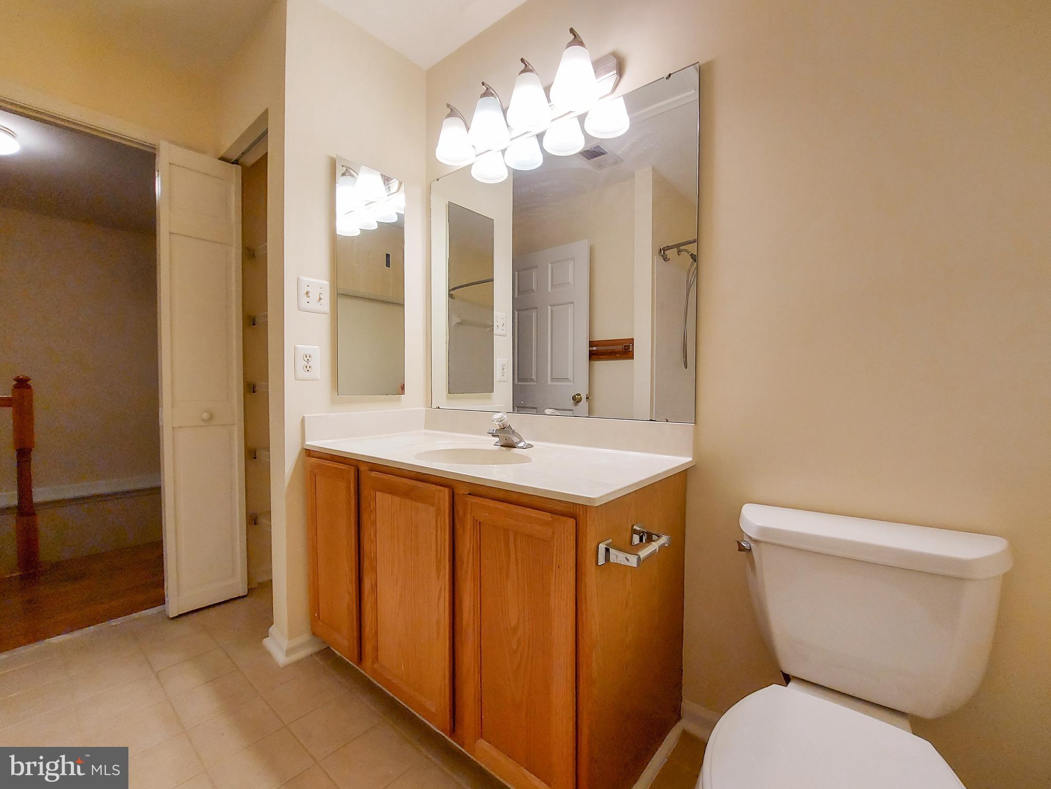 KINGSVIEW RIDGE - Residential Lease