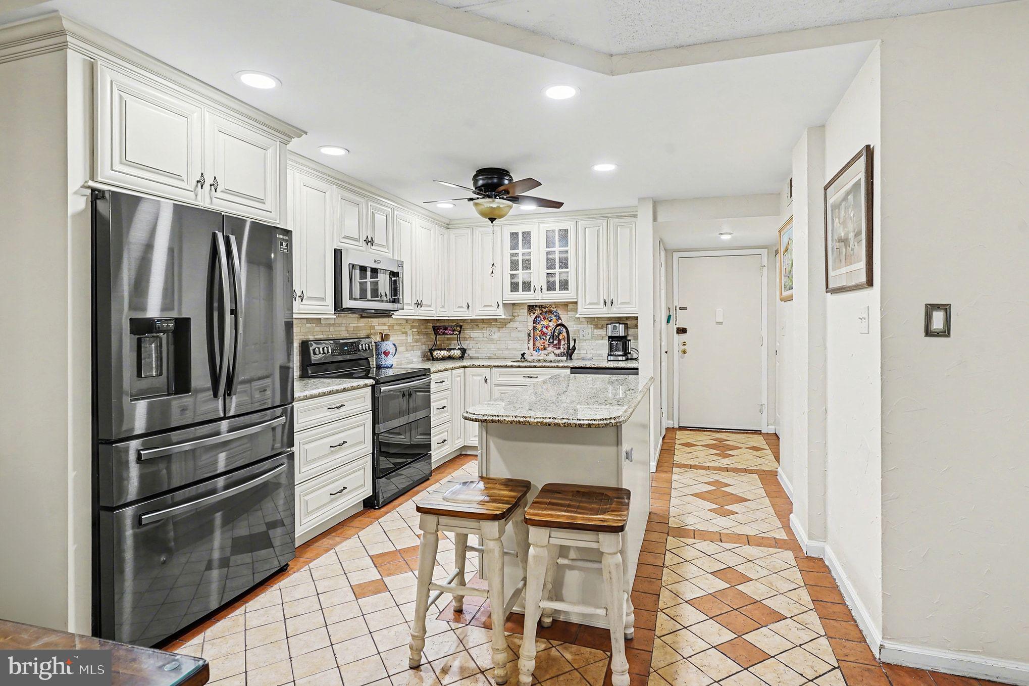 WESTOVER HARBOR - Residential