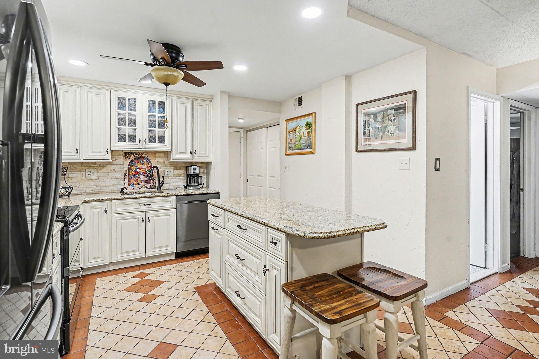 WESTOVER HARBOR - Residential