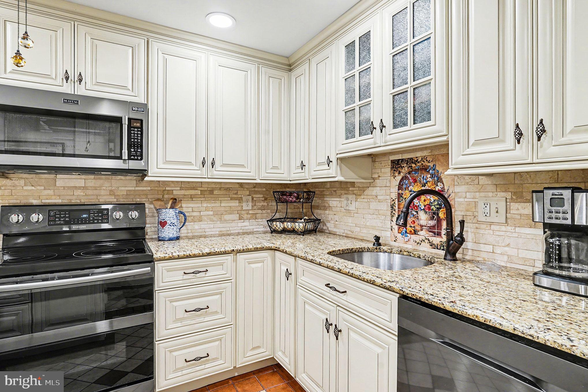 WESTOVER HARBOR - Residential