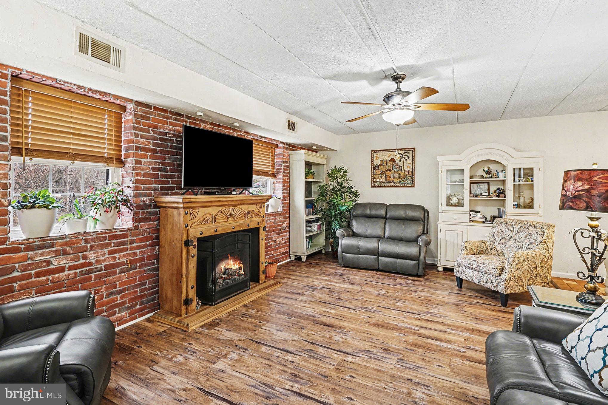 WESTOVER HARBOR - Residential