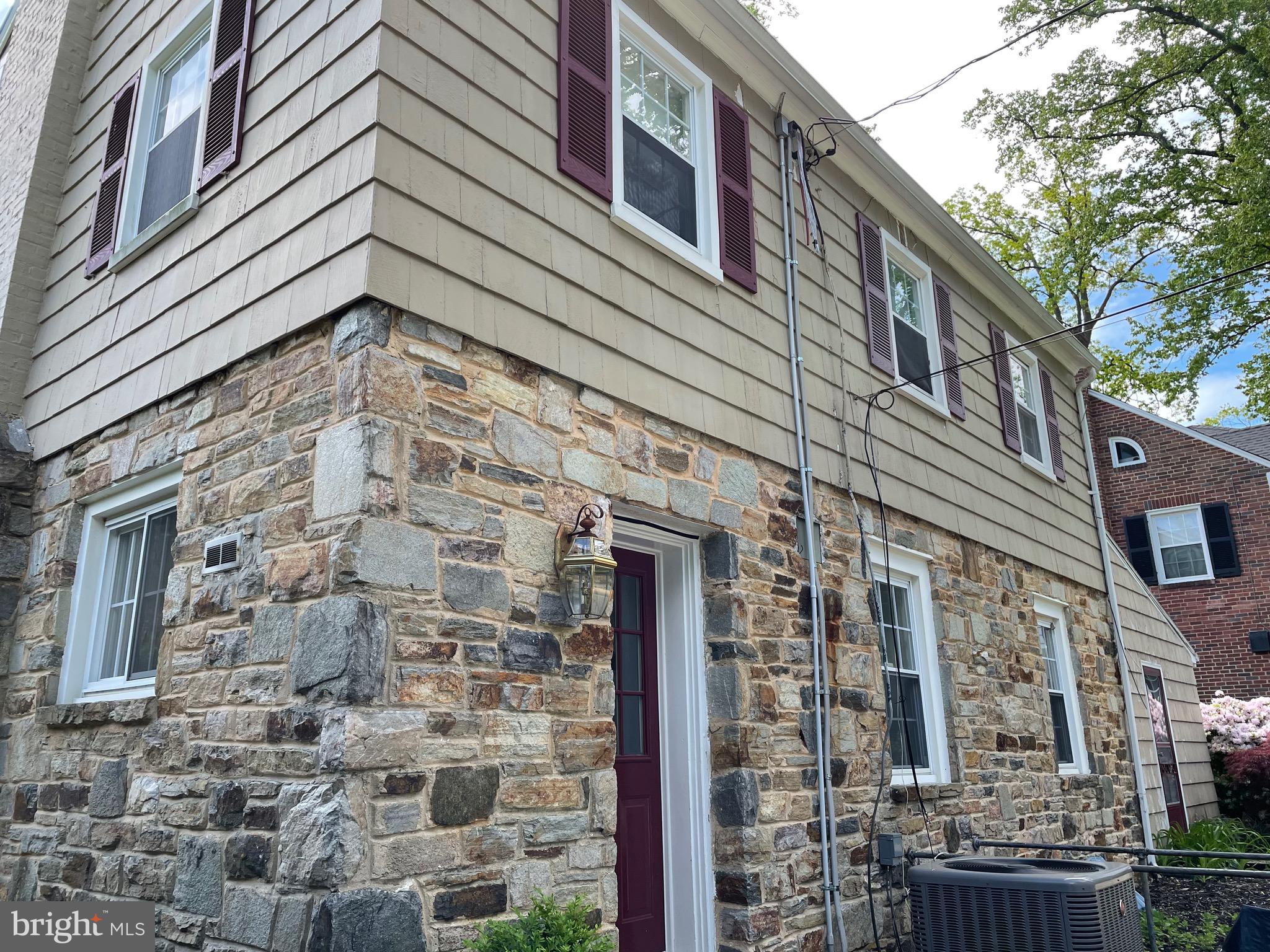 STONELEIGH - Residential