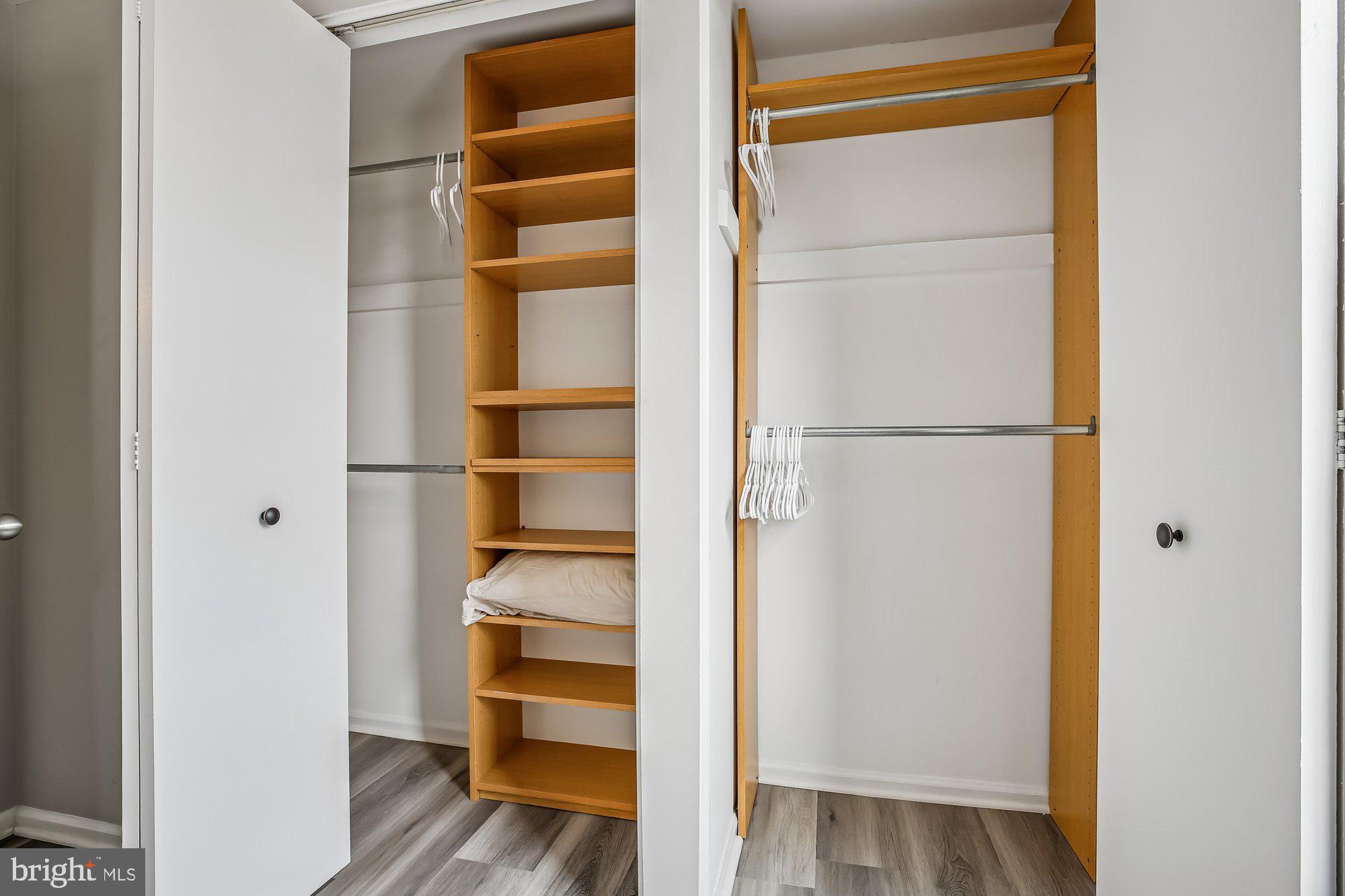 COUNTRYSIDE - Residential