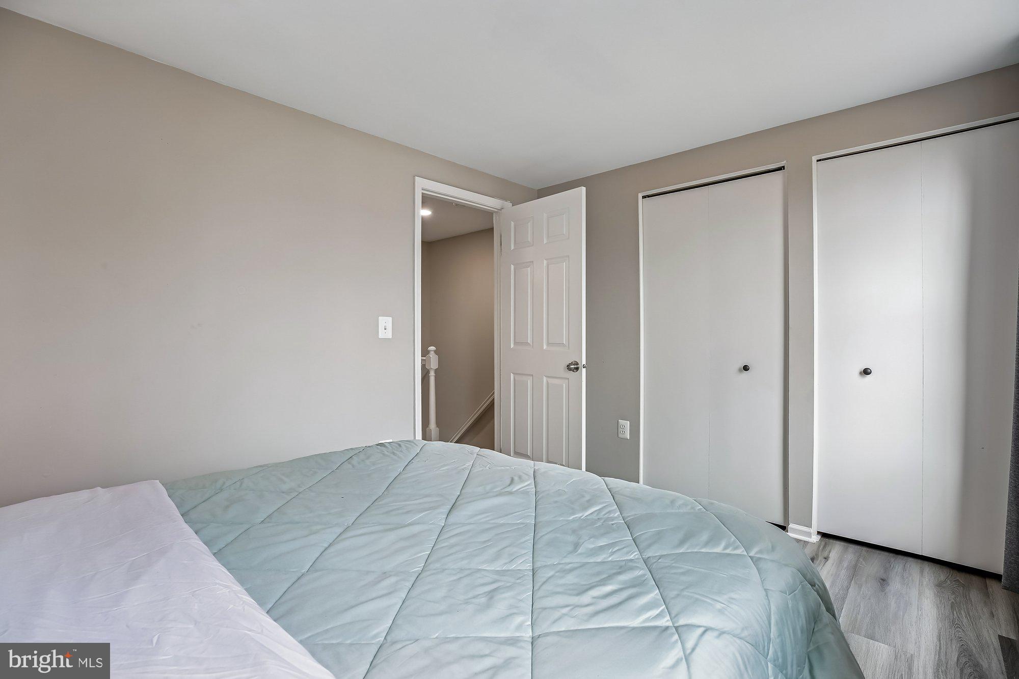 COUNTRYSIDE - Residential