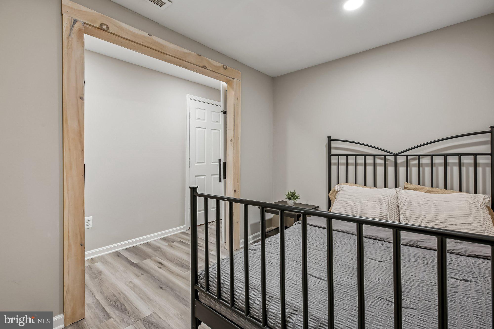 COUNTRYSIDE - Residential