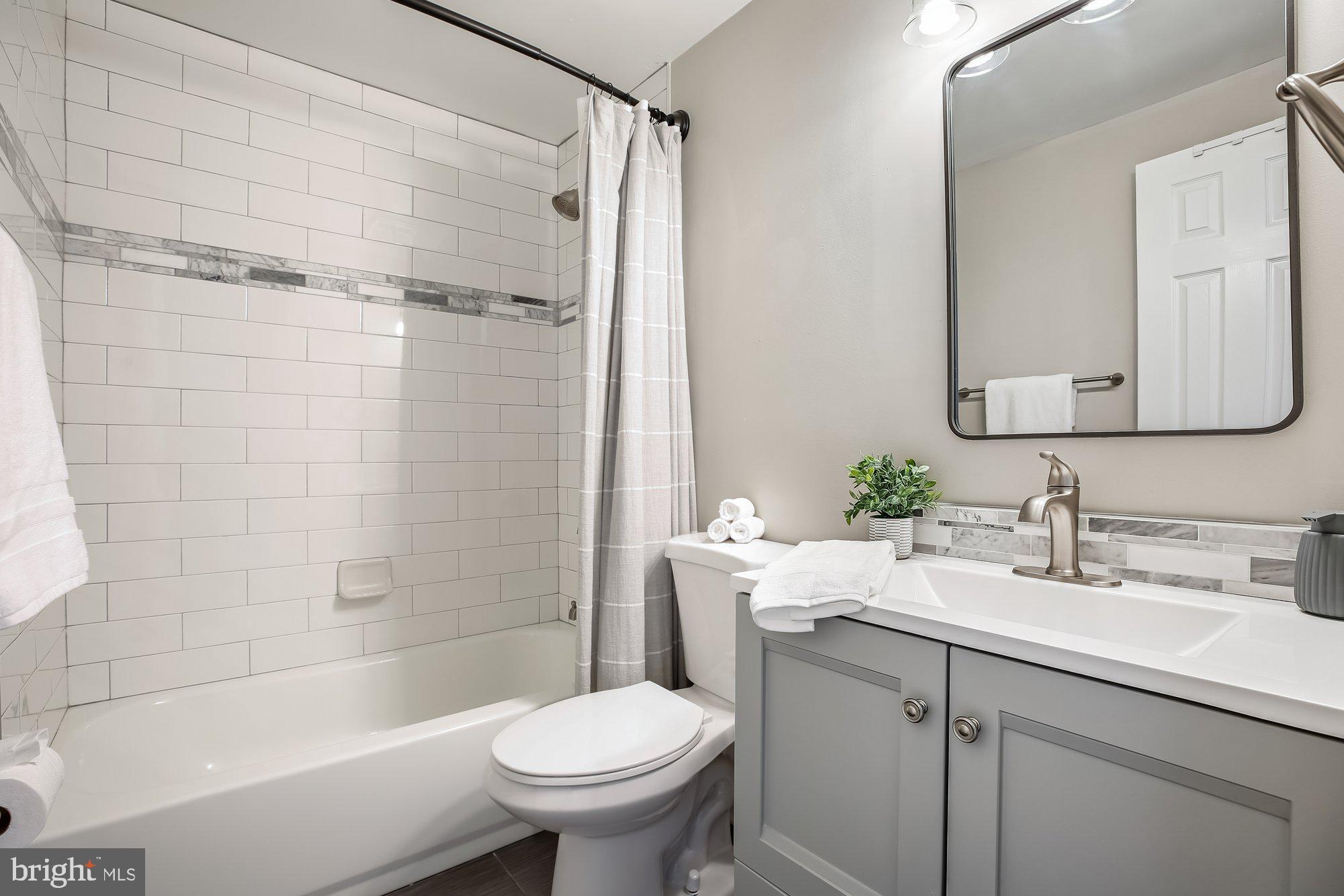 COUNTRYSIDE - Residential