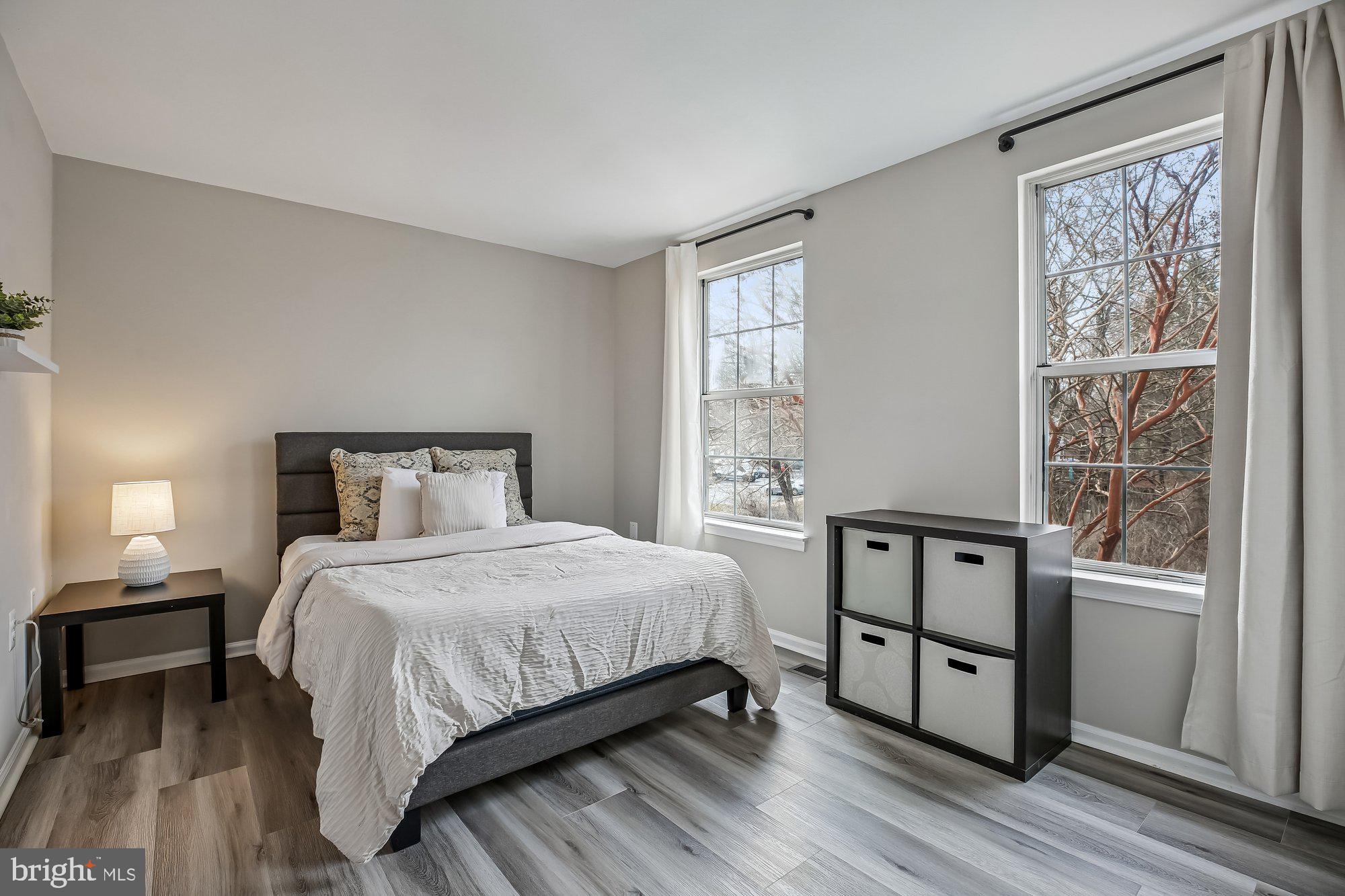 COUNTRYSIDE - Residential