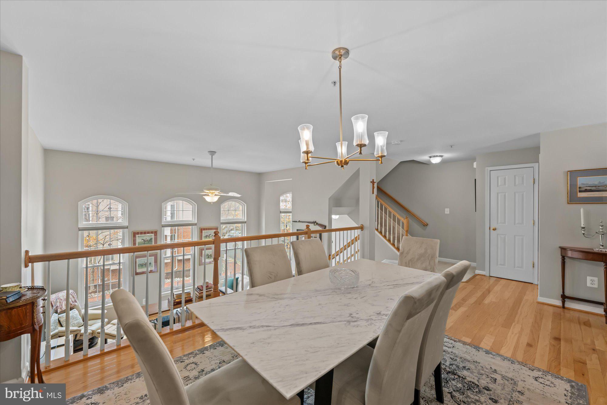 CAMERON STATION - Residential