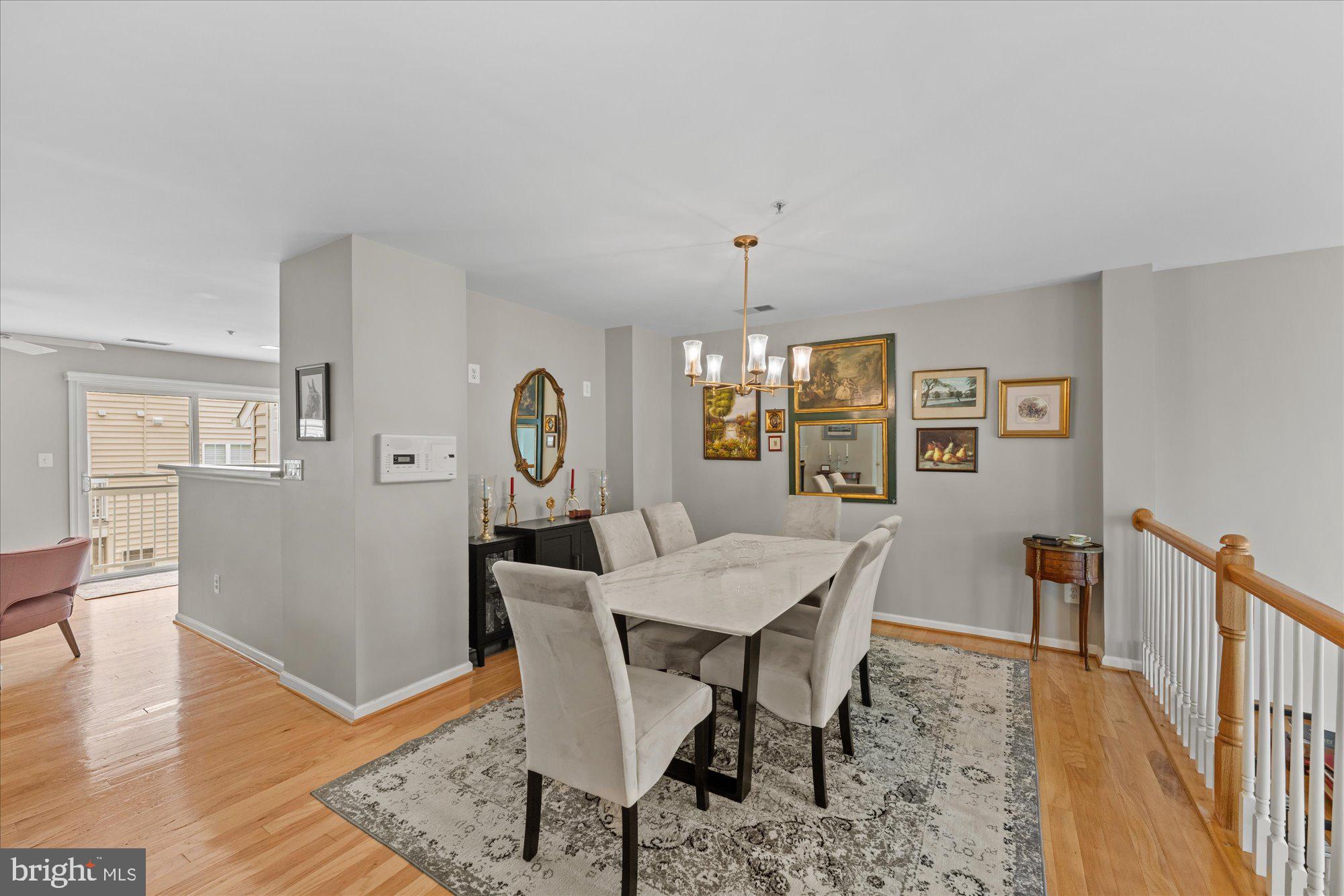 CAMERON STATION - Residential