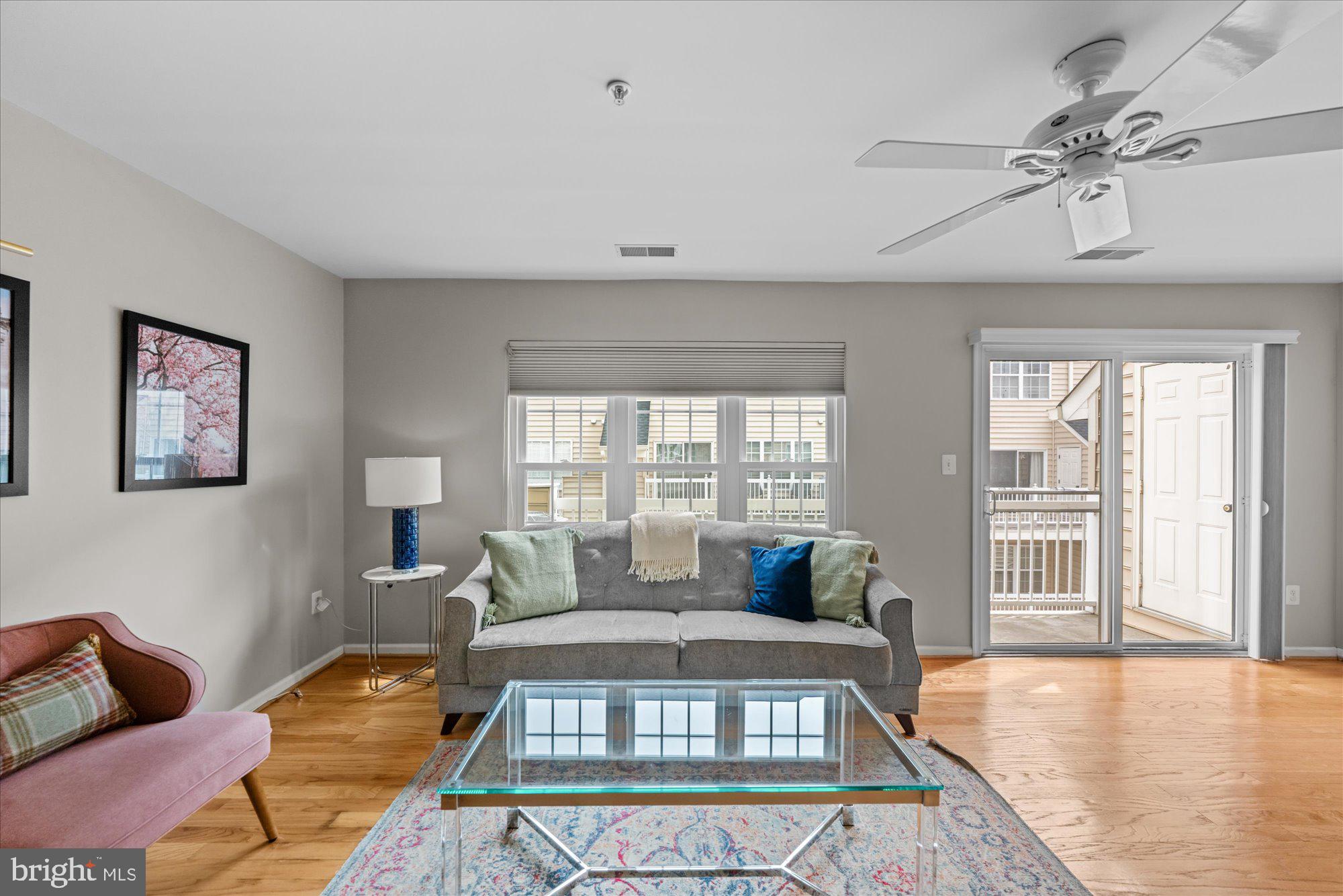 CAMERON STATION - Residential