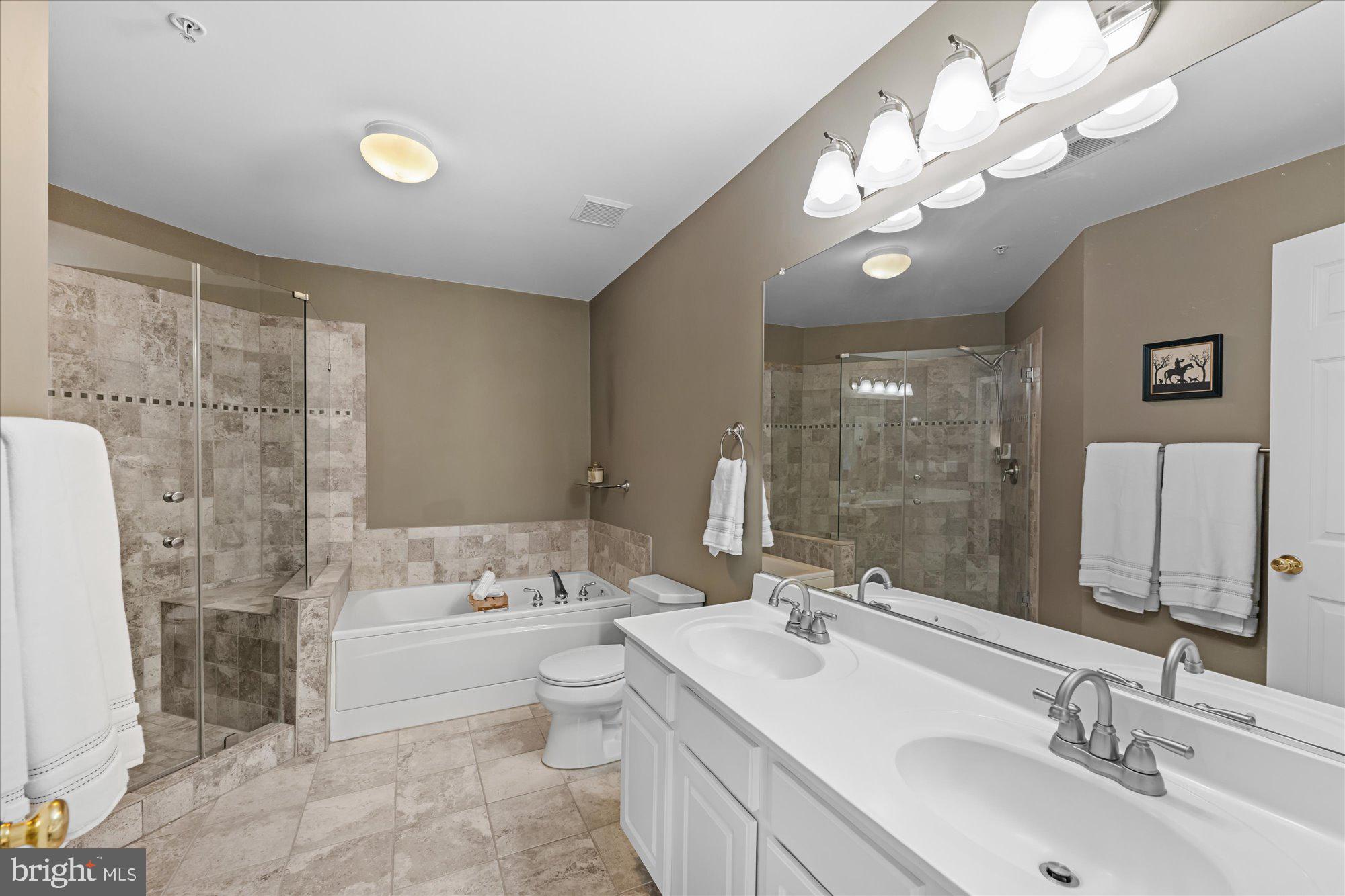 CAMERON STATION - Residential