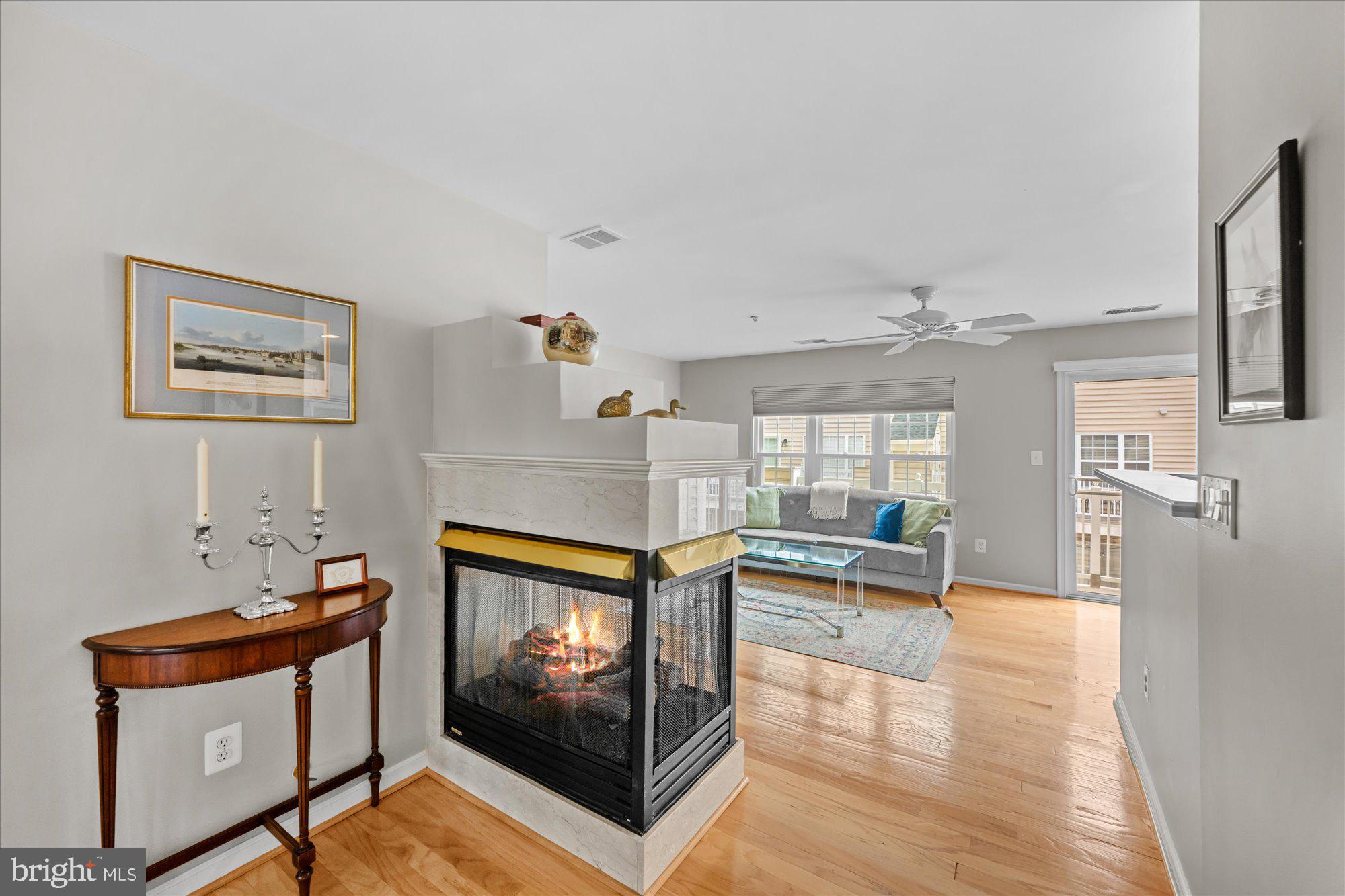 CAMERON STATION - Residential