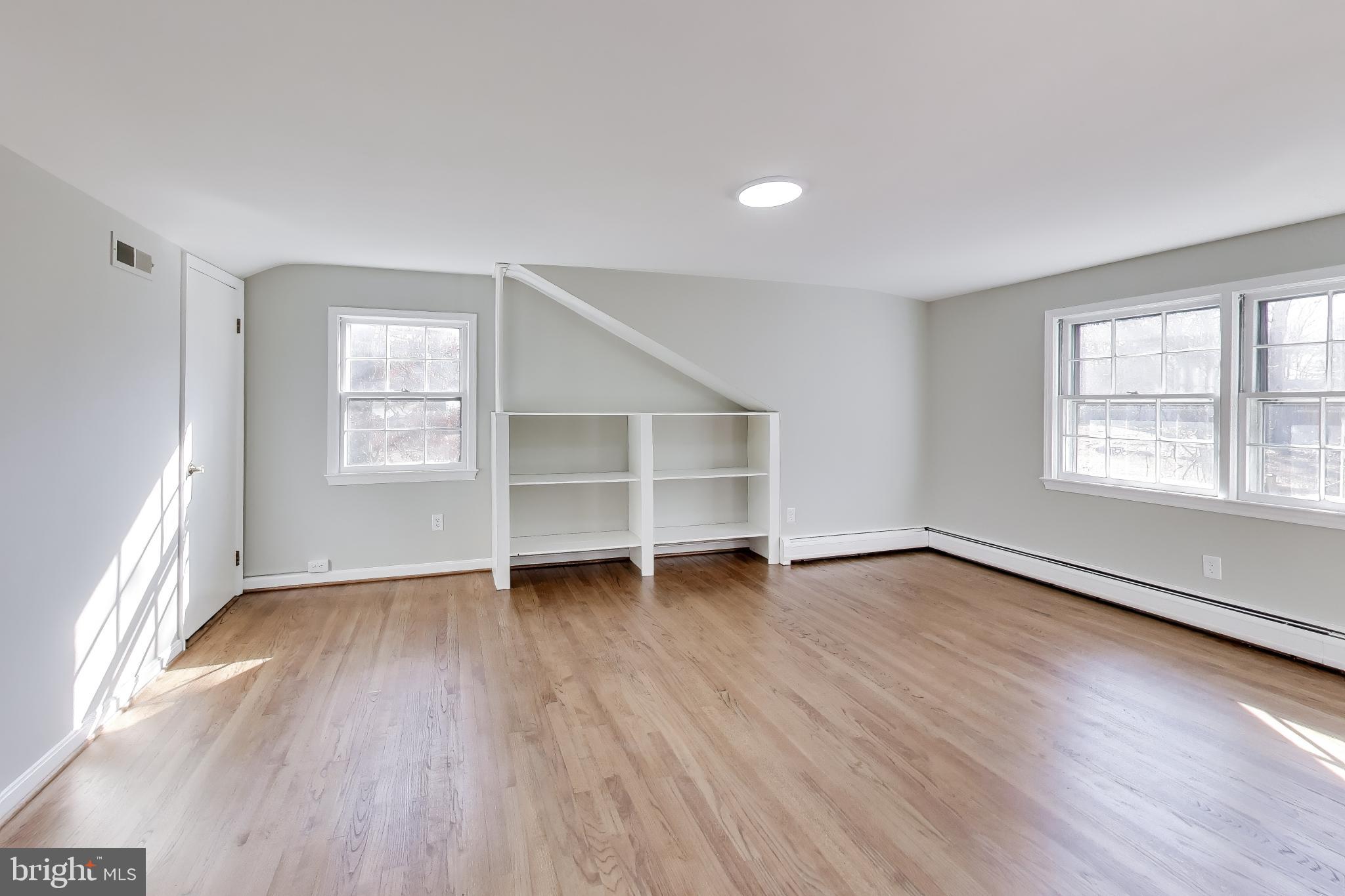 BELTSVILLE - Residential