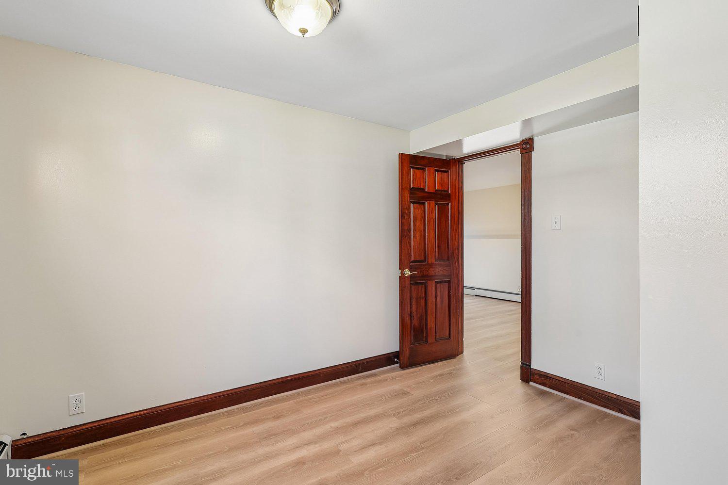 HILLSMERE ESTATES - Residential