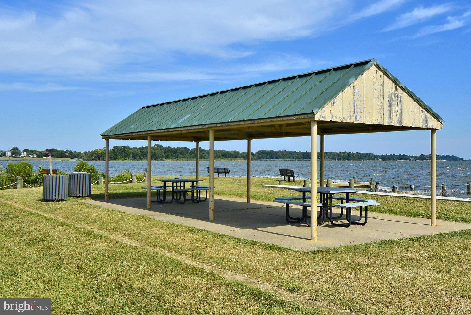 HILLSMERE ESTATES - Residential