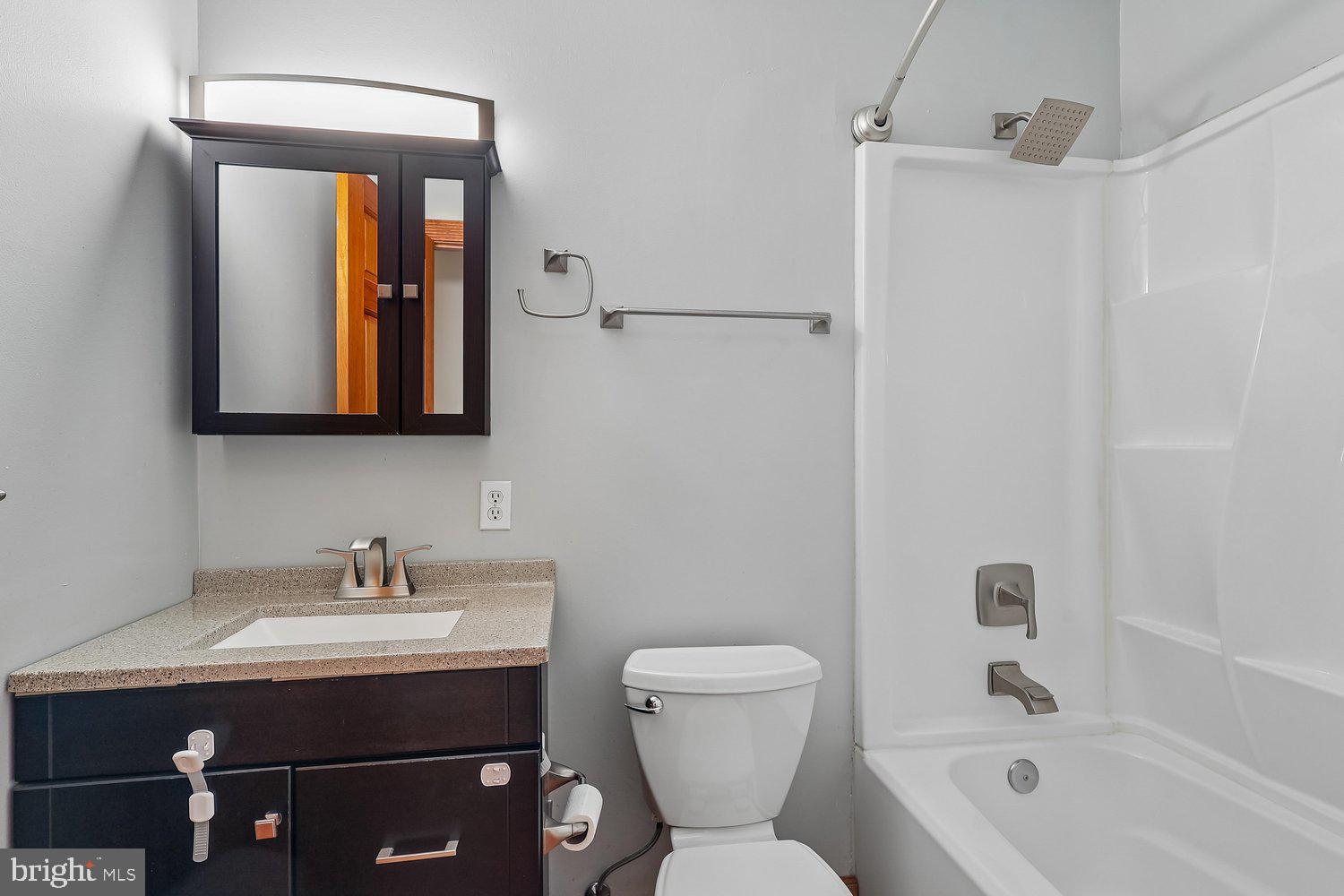 HILLSMERE ESTATES - Residential