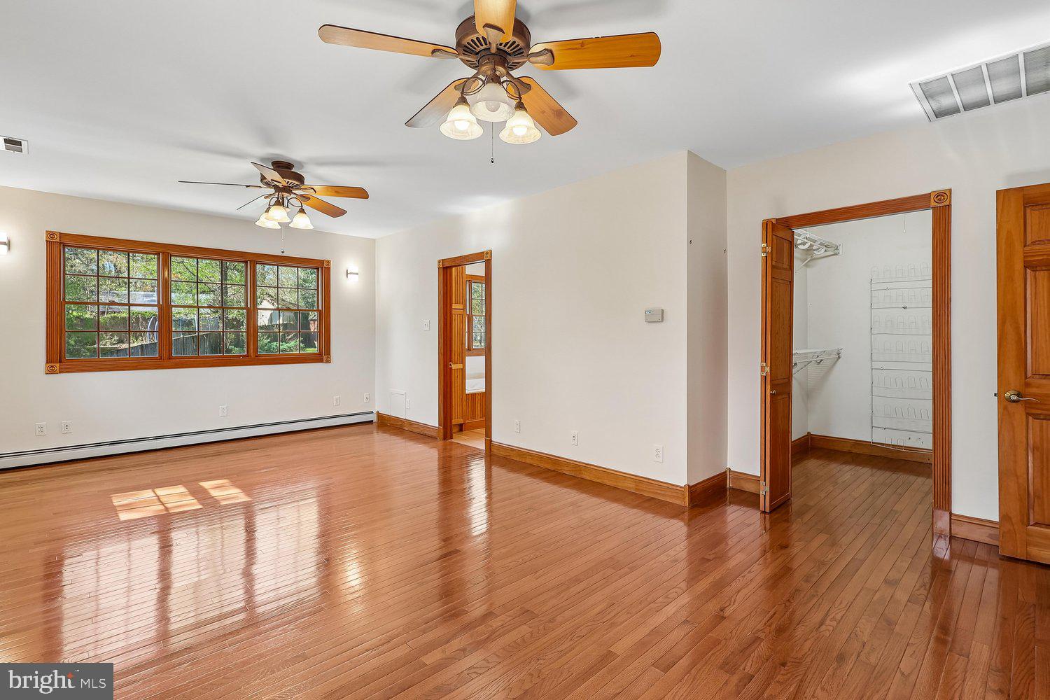 HILLSMERE ESTATES - Residential