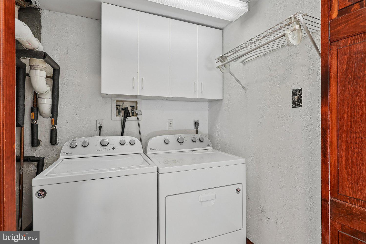 HILLSMERE ESTATES - Residential