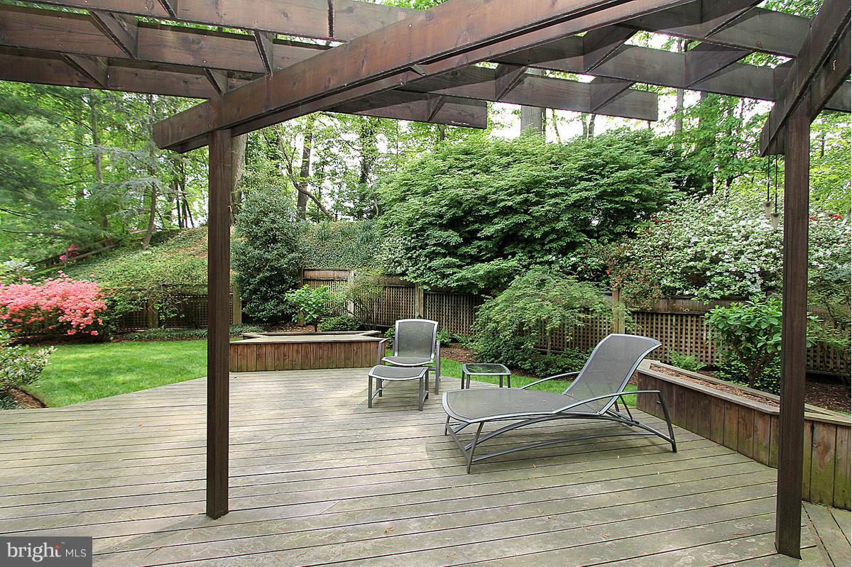 BRADLEY PARK - Residential