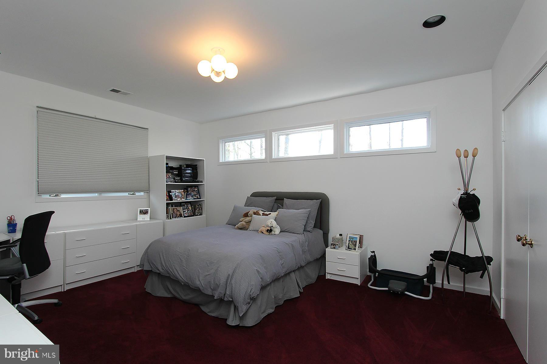 BRADLEY PARK - Residential