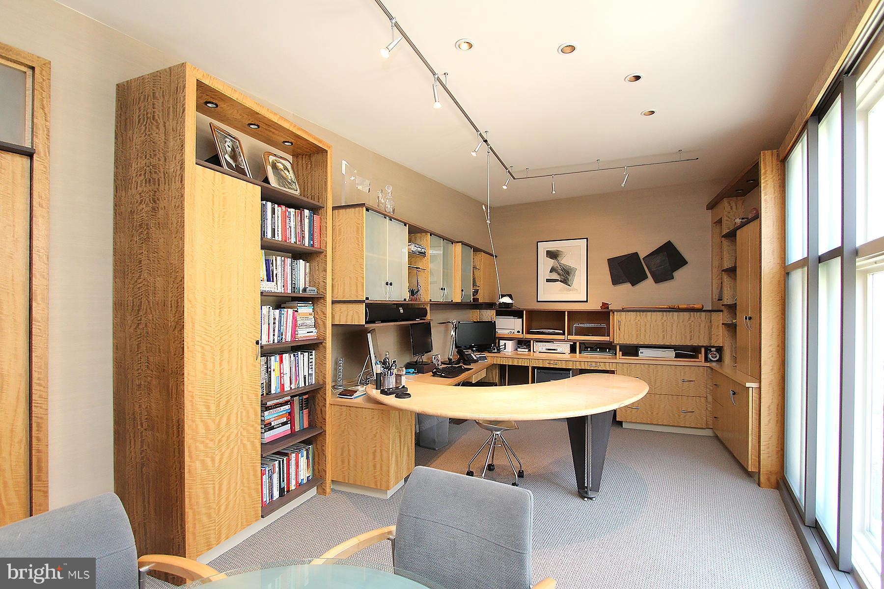 BRADLEY PARK - Residential