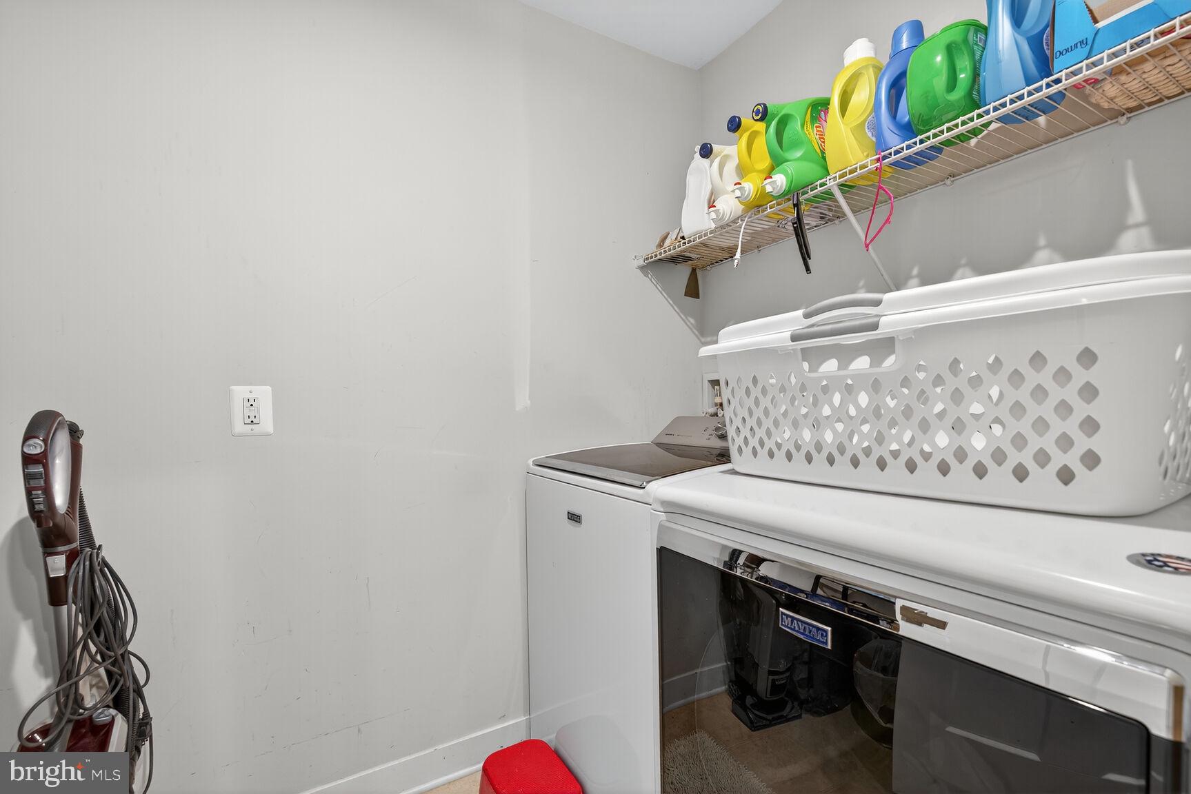 WESTFIELDS - Residential