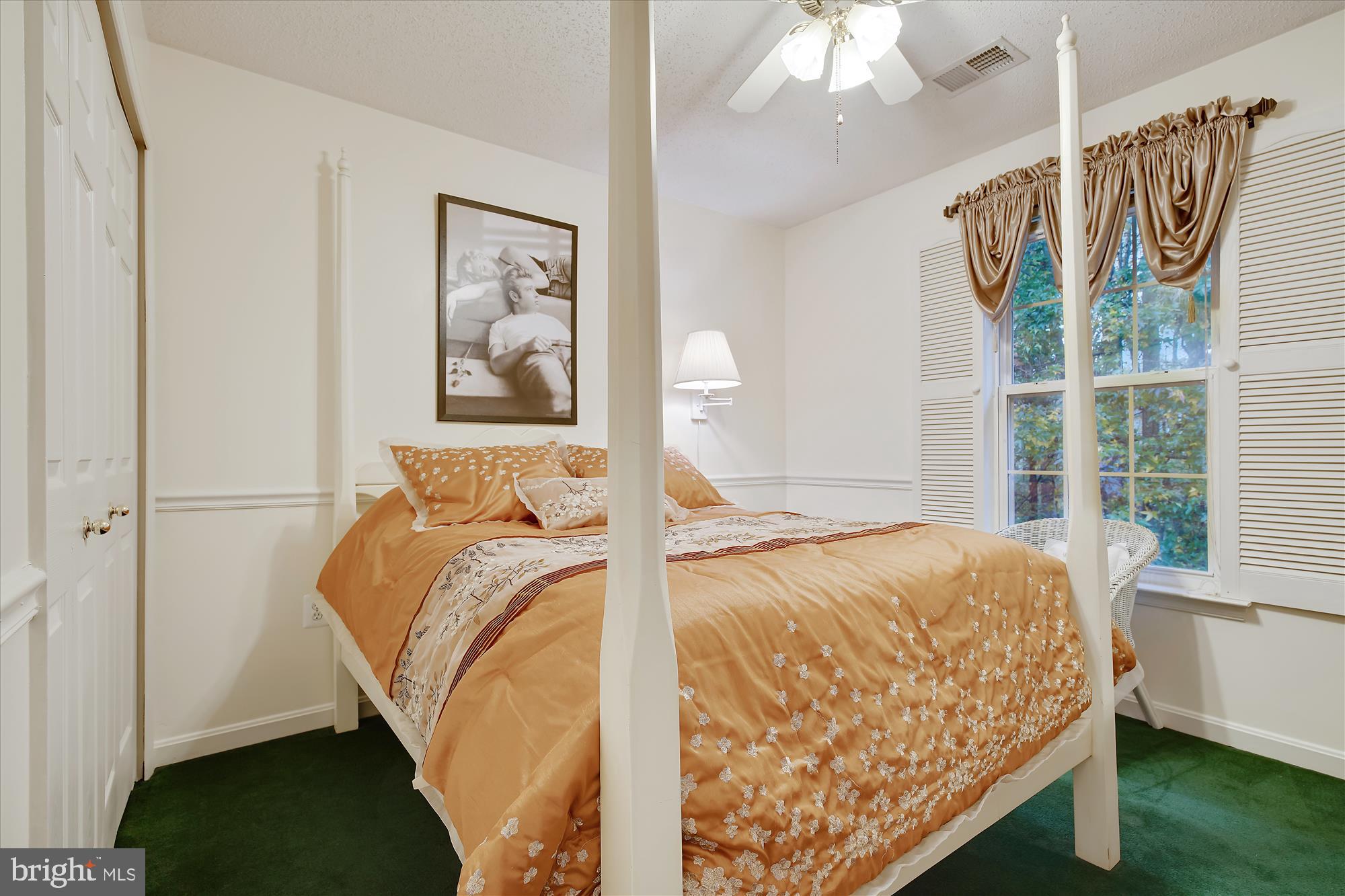 JAMESTOWNE - Residential