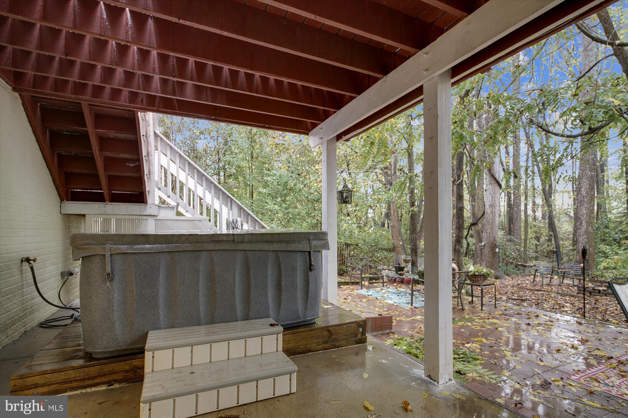 JAMESTOWNE - Residential