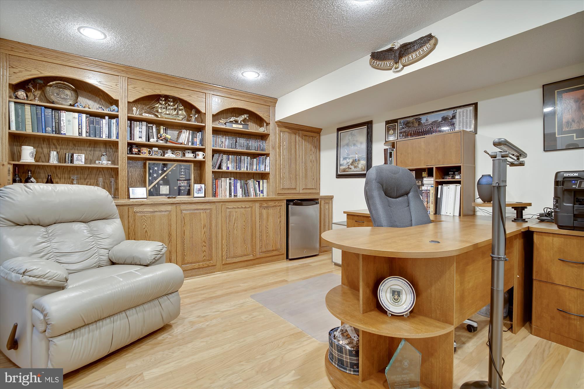 JAMESTOWNE - Residential