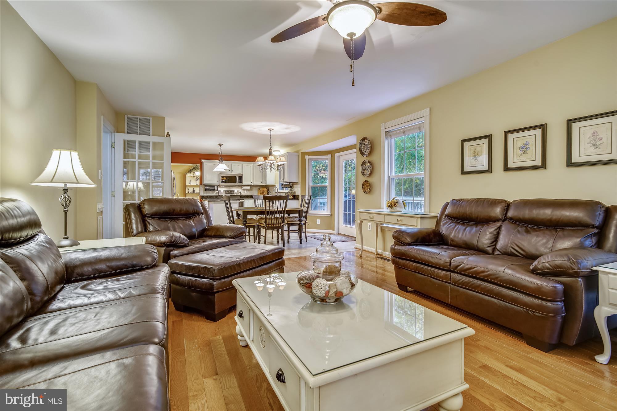 JAMESTOWNE - Residential