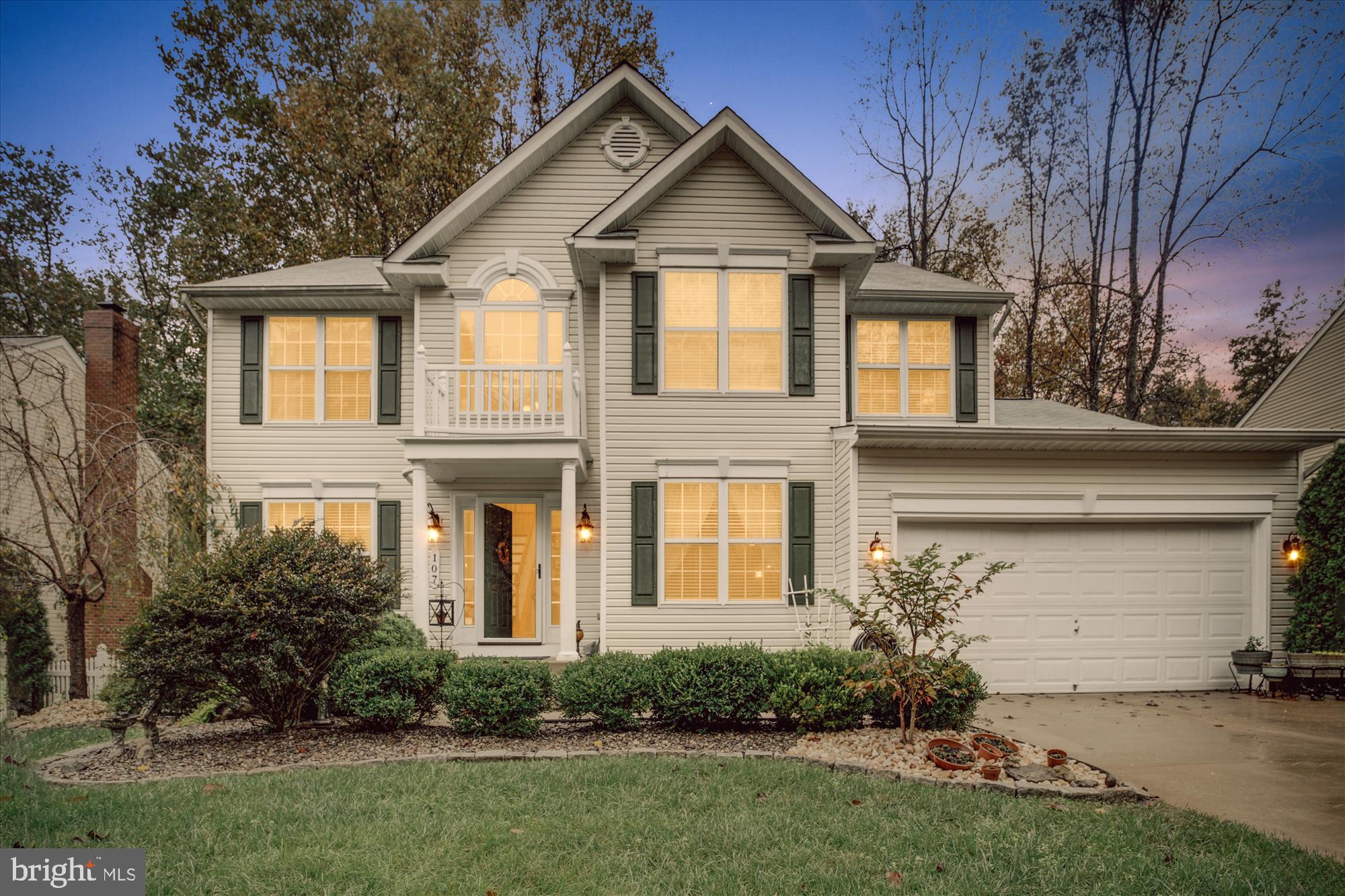 JAMESTOWNE - Residential