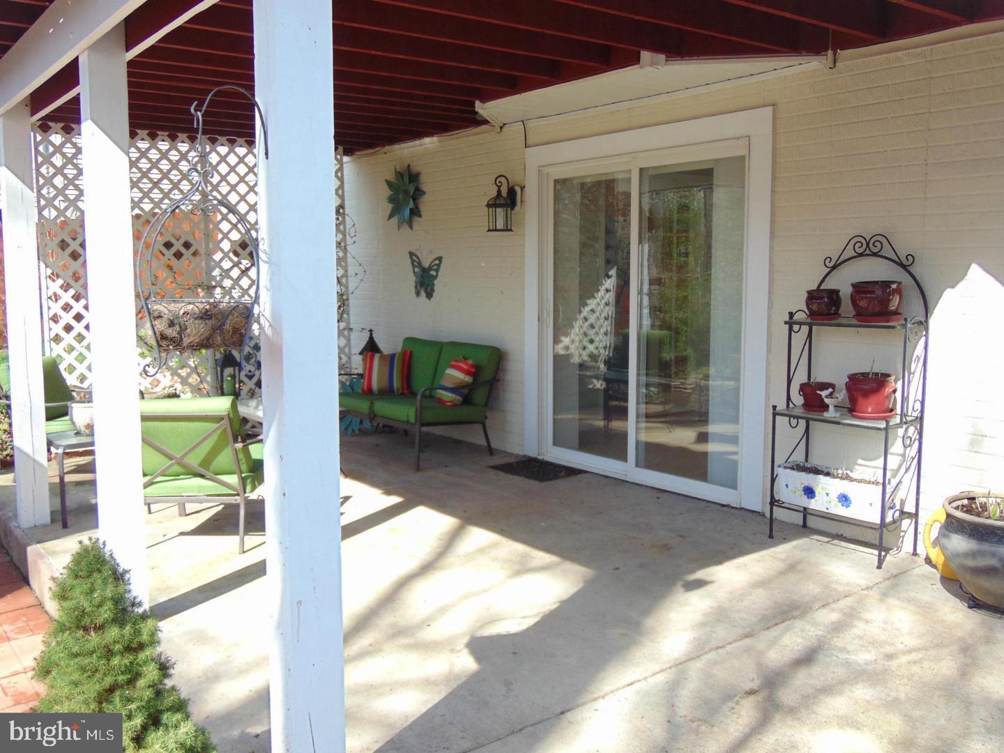 JAMESTOWNE - Residential