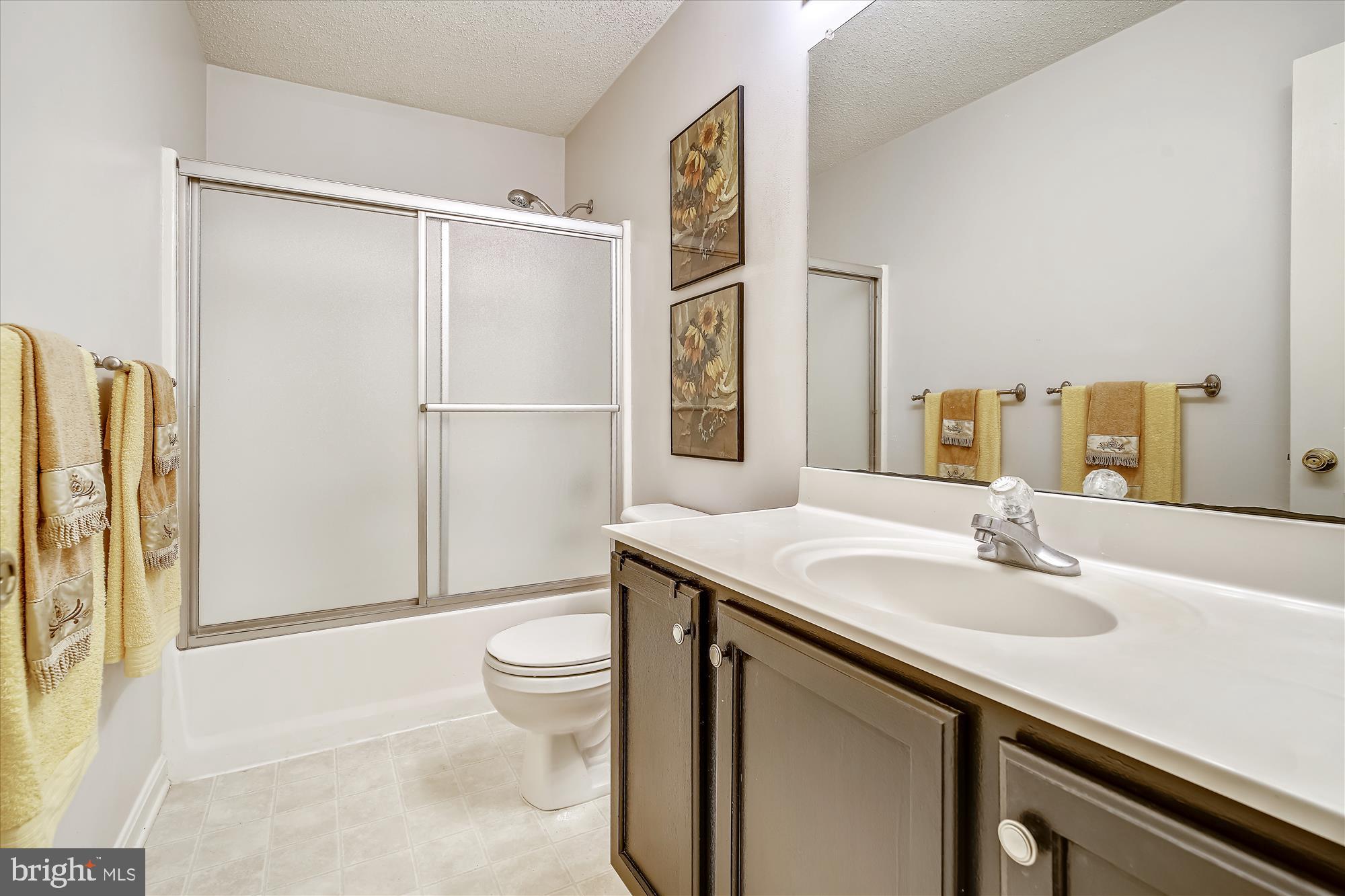 JAMESTOWNE - Residential