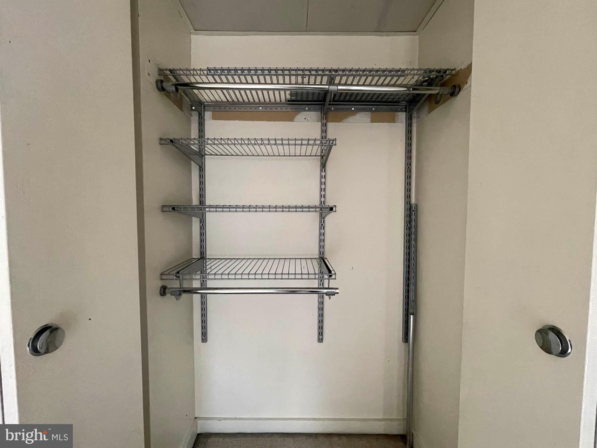 COLD SPRING NEWTOWN - Residential