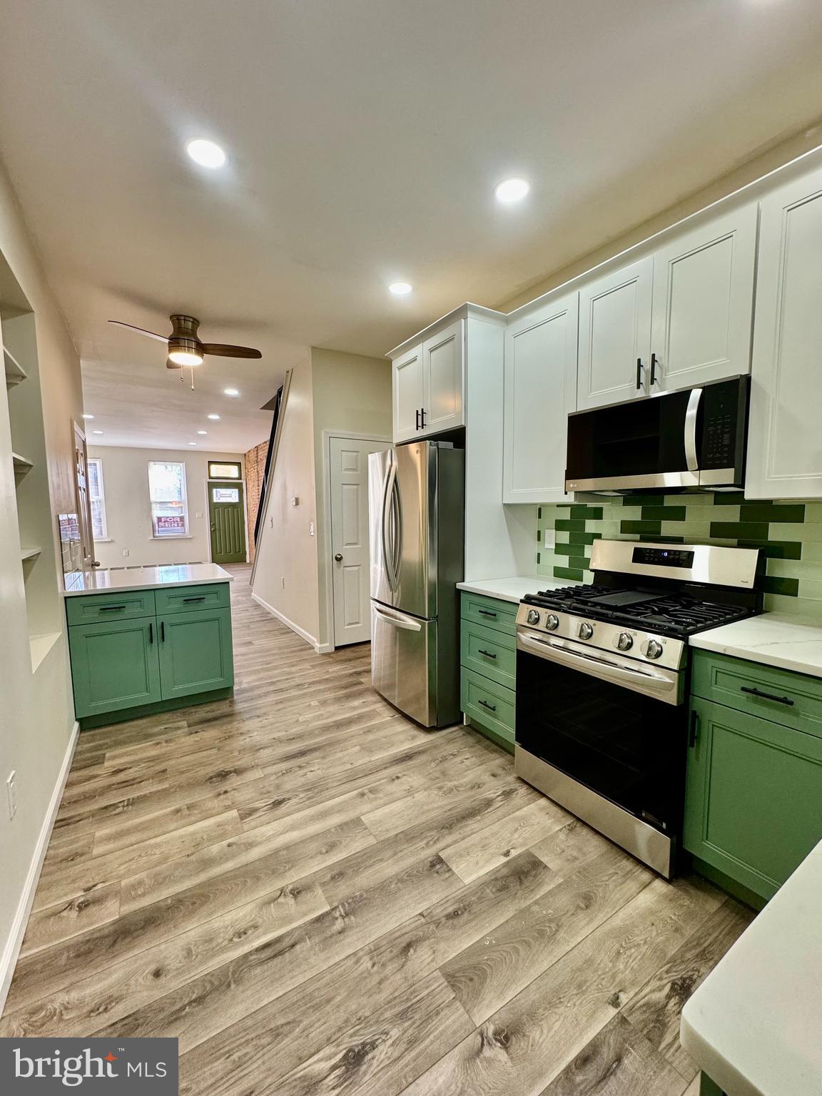 EAST KENSINGTON - Residential Lease