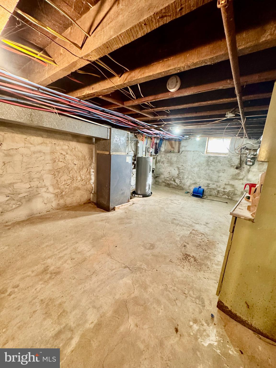 EAST KENSINGTON - Residential Lease