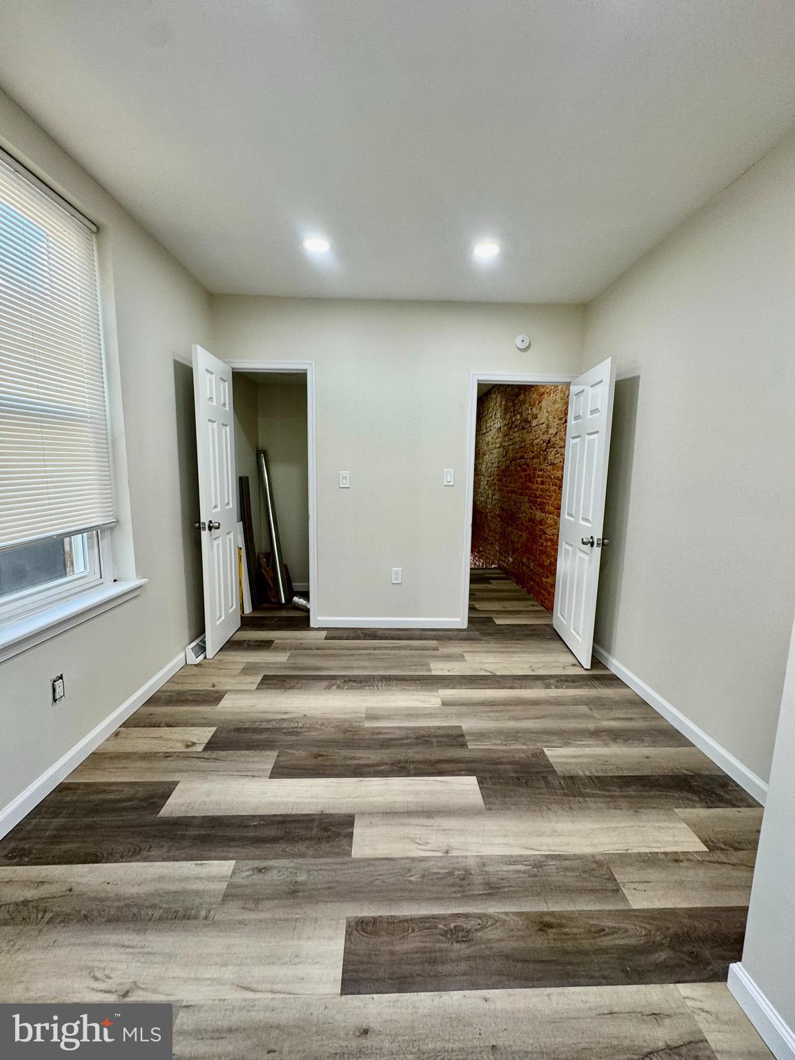 EAST KENSINGTON - Residential Lease