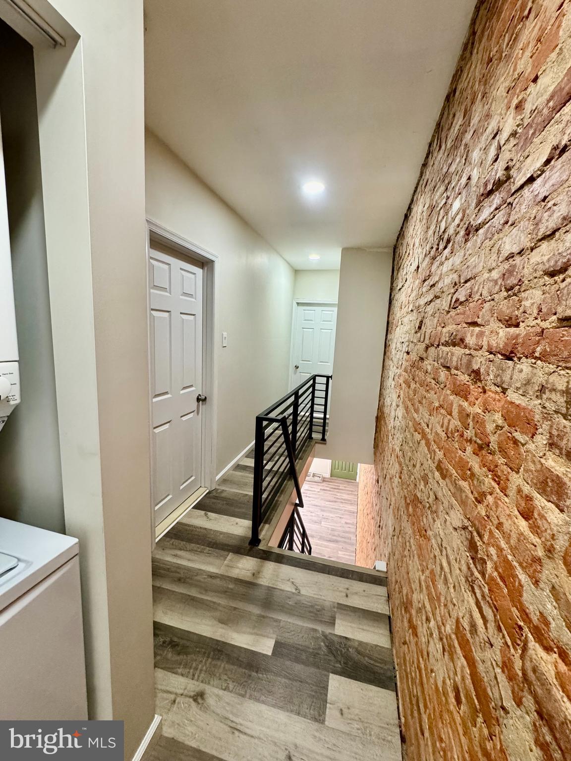 EAST KENSINGTON - Residential Lease