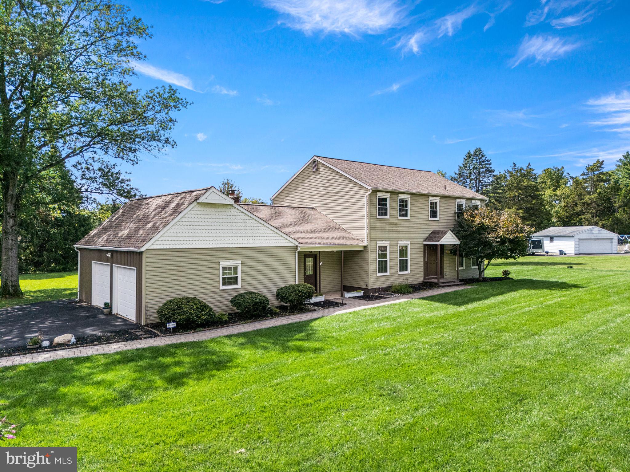 113 GLENWOOD DRIVE