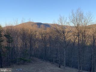 ASHTON WOODS - Residential