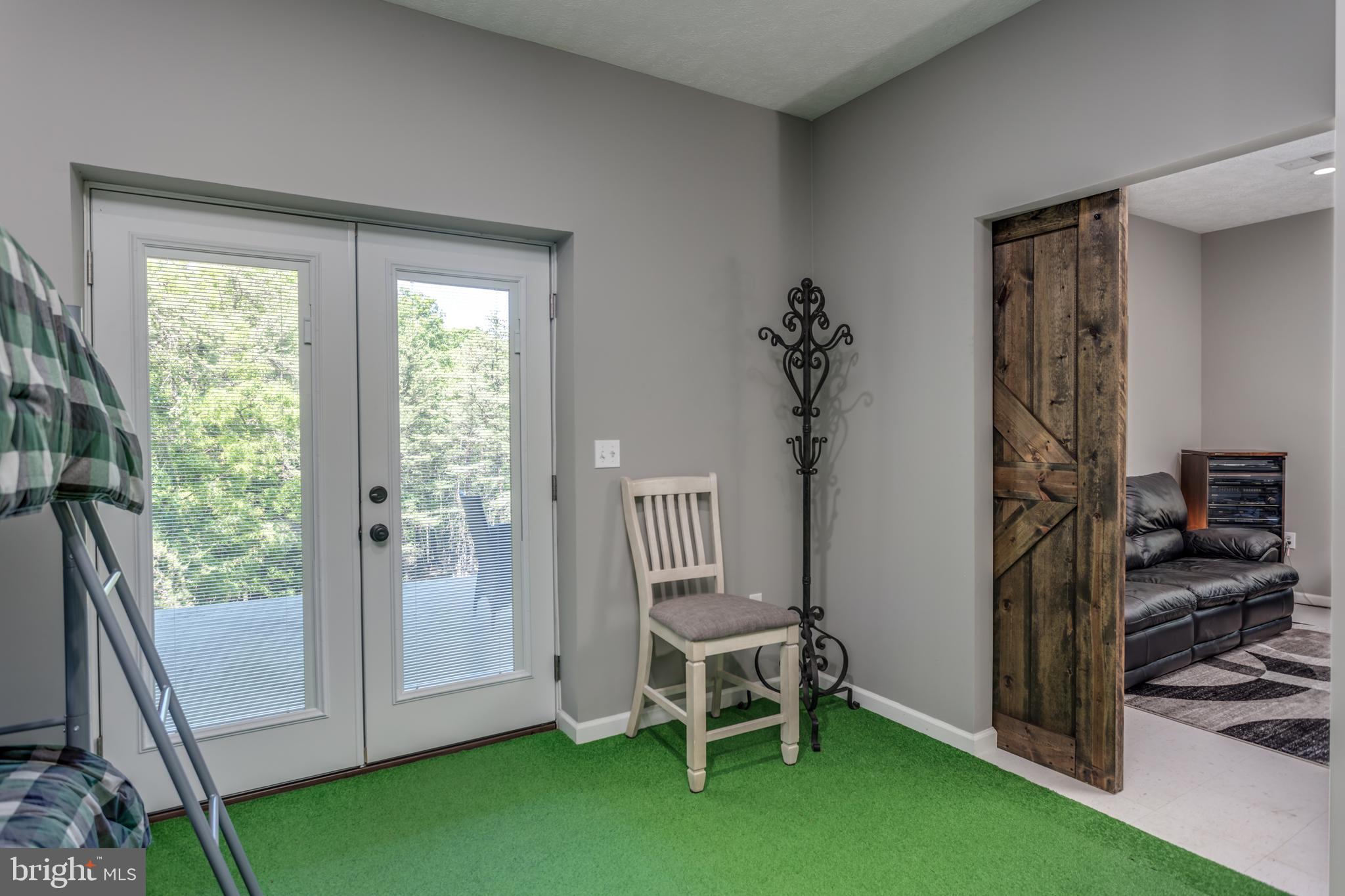 ASHTON WOODS - Residential