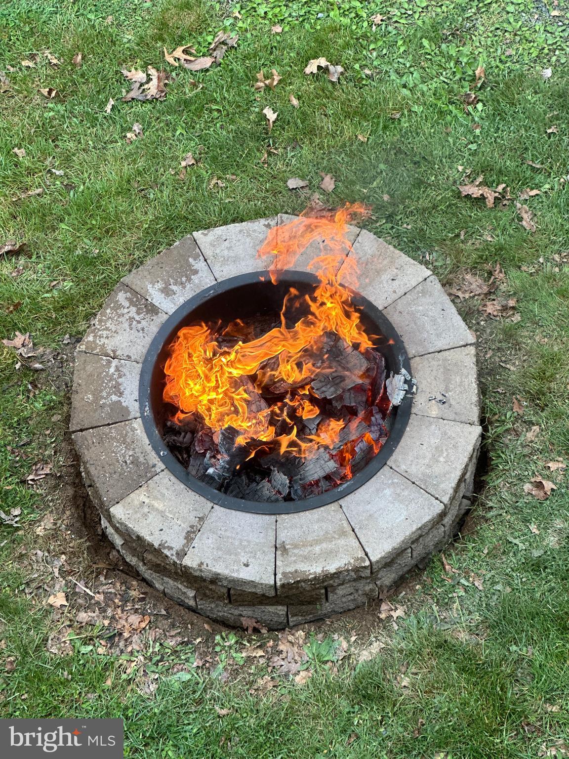 ASHTON WOODS - Residential