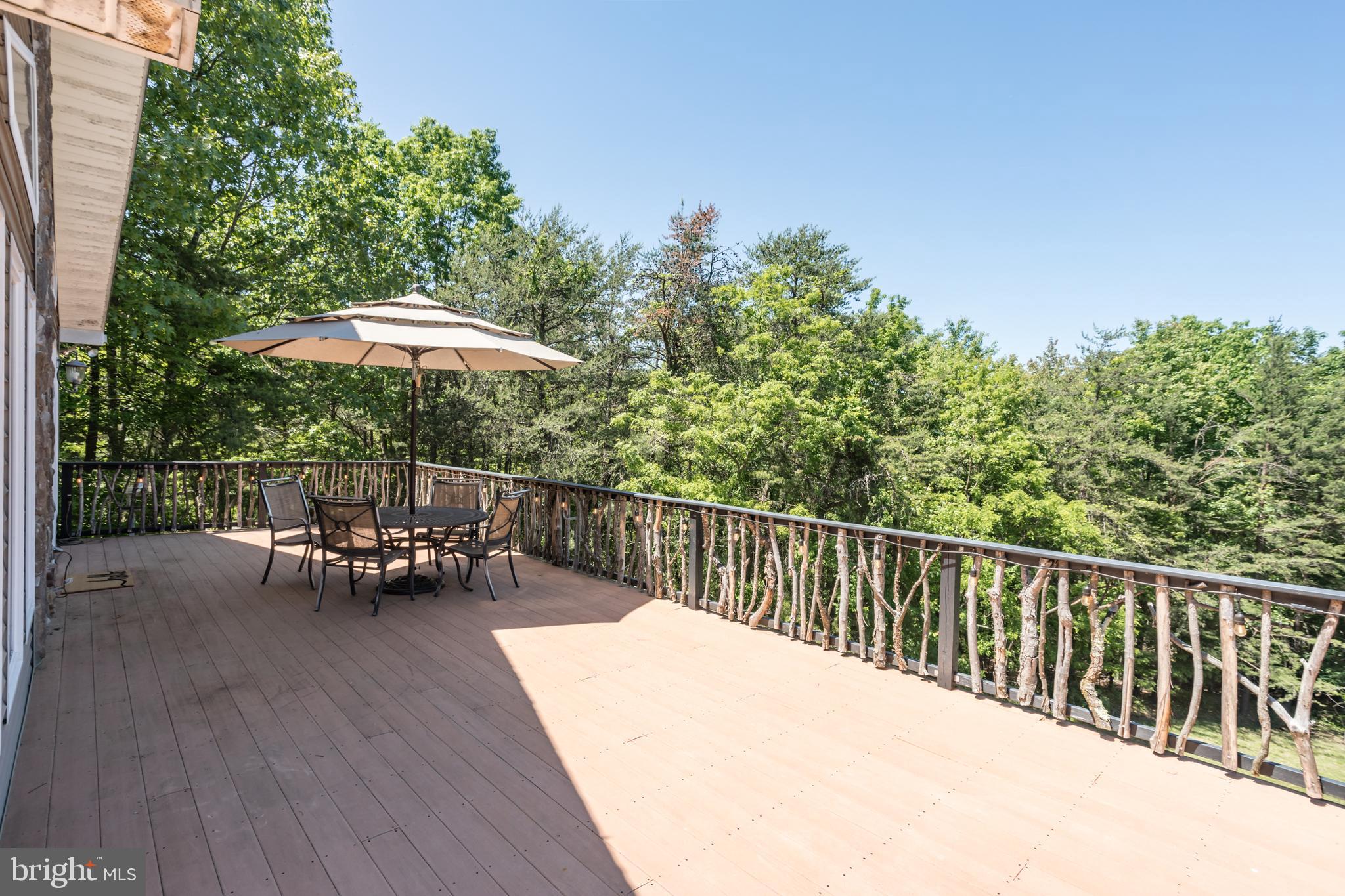 ASHTON WOODS - Residential