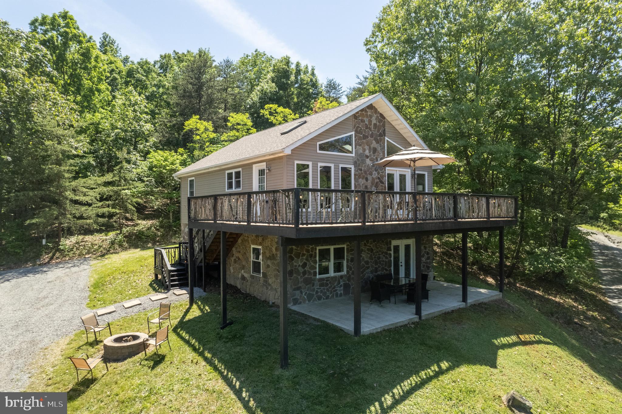 ASHTON WOODS - Residential