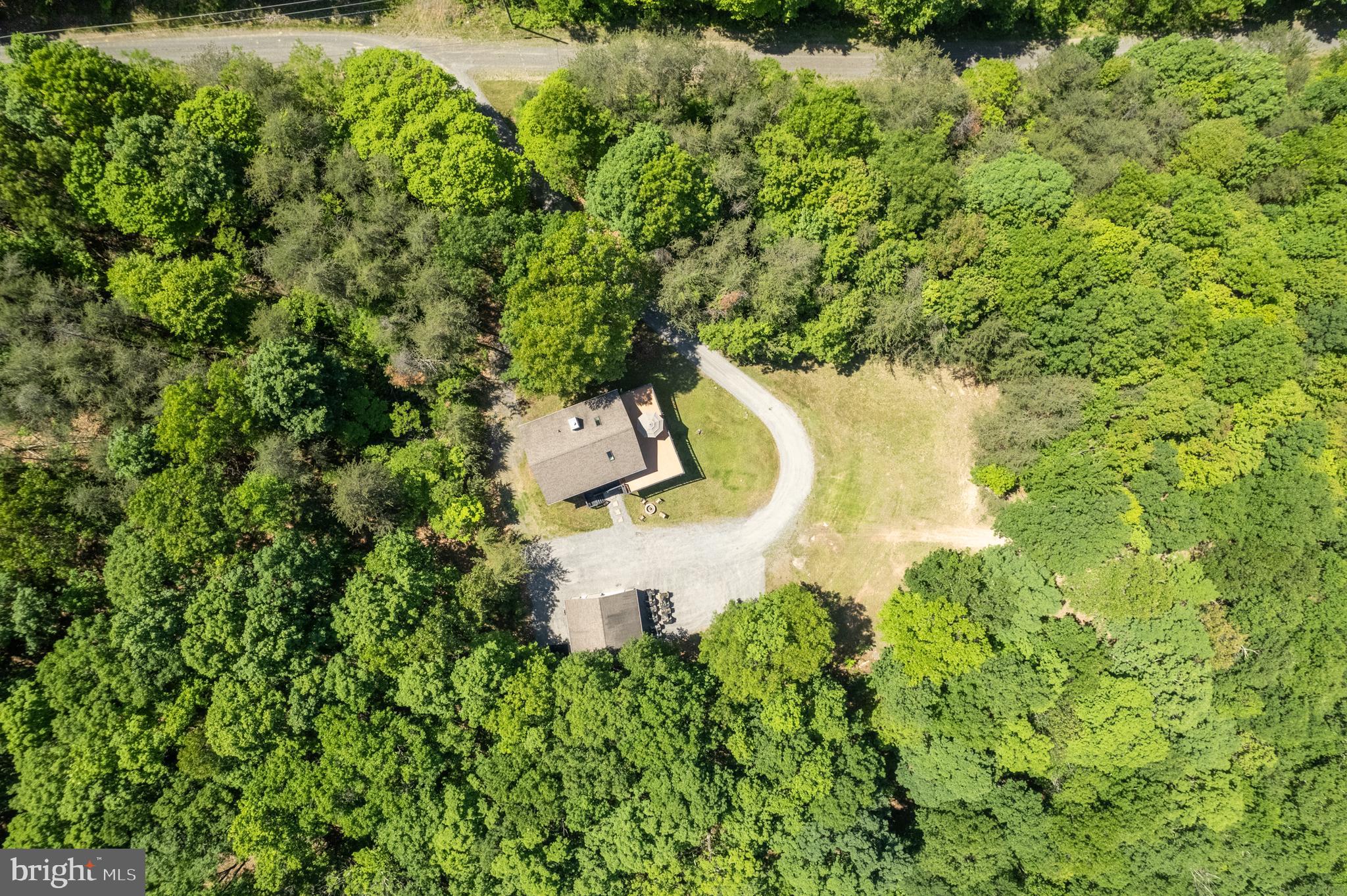 ASHTON WOODS - Residential