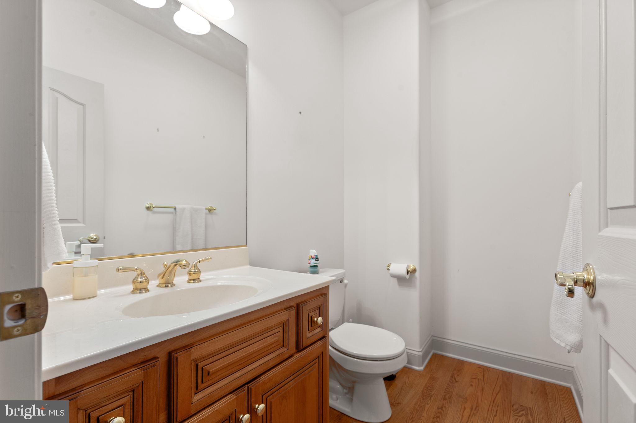 WINDSOR CROSSING - Residential