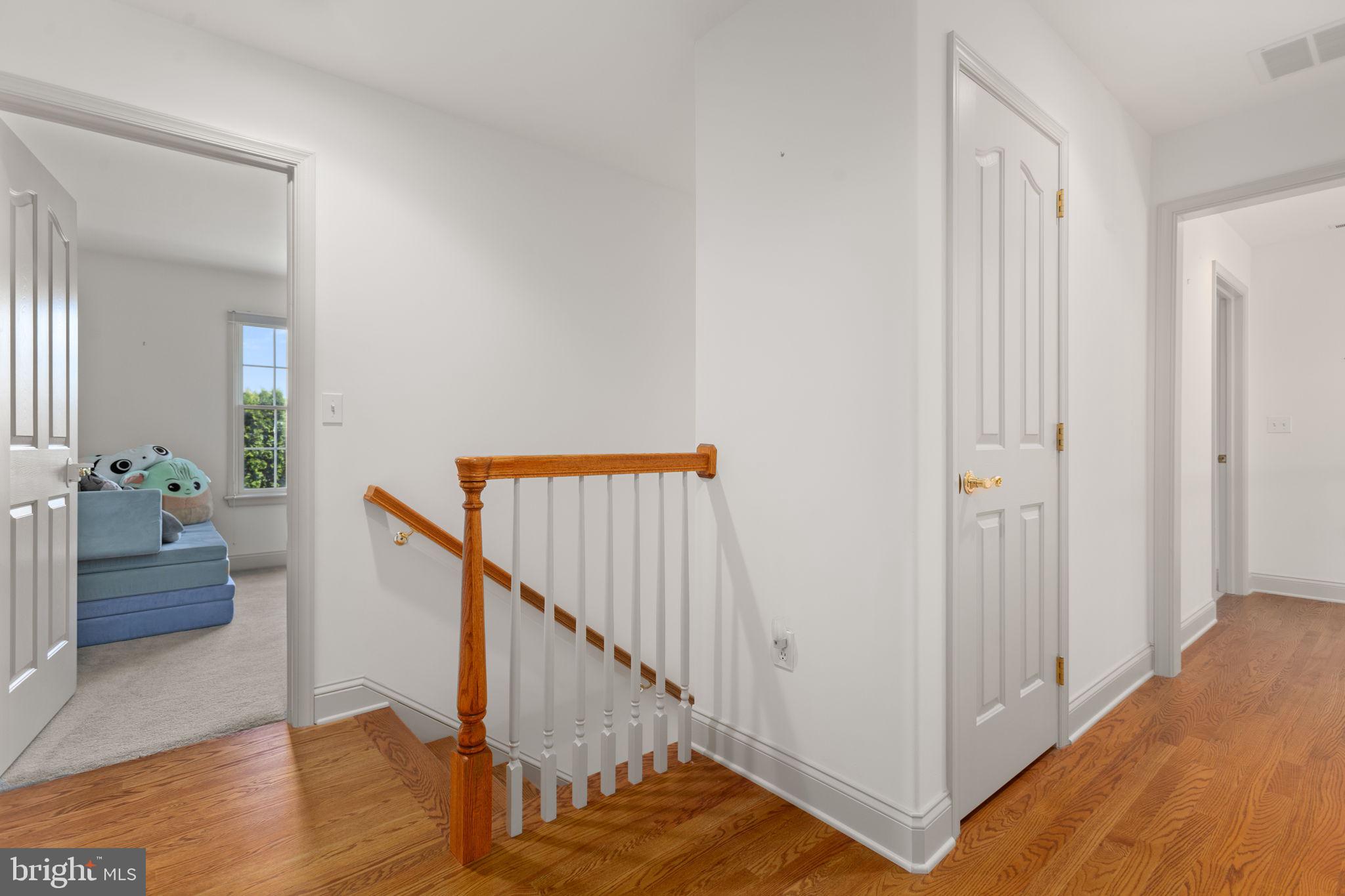 WINDSOR CROSSING - Residential