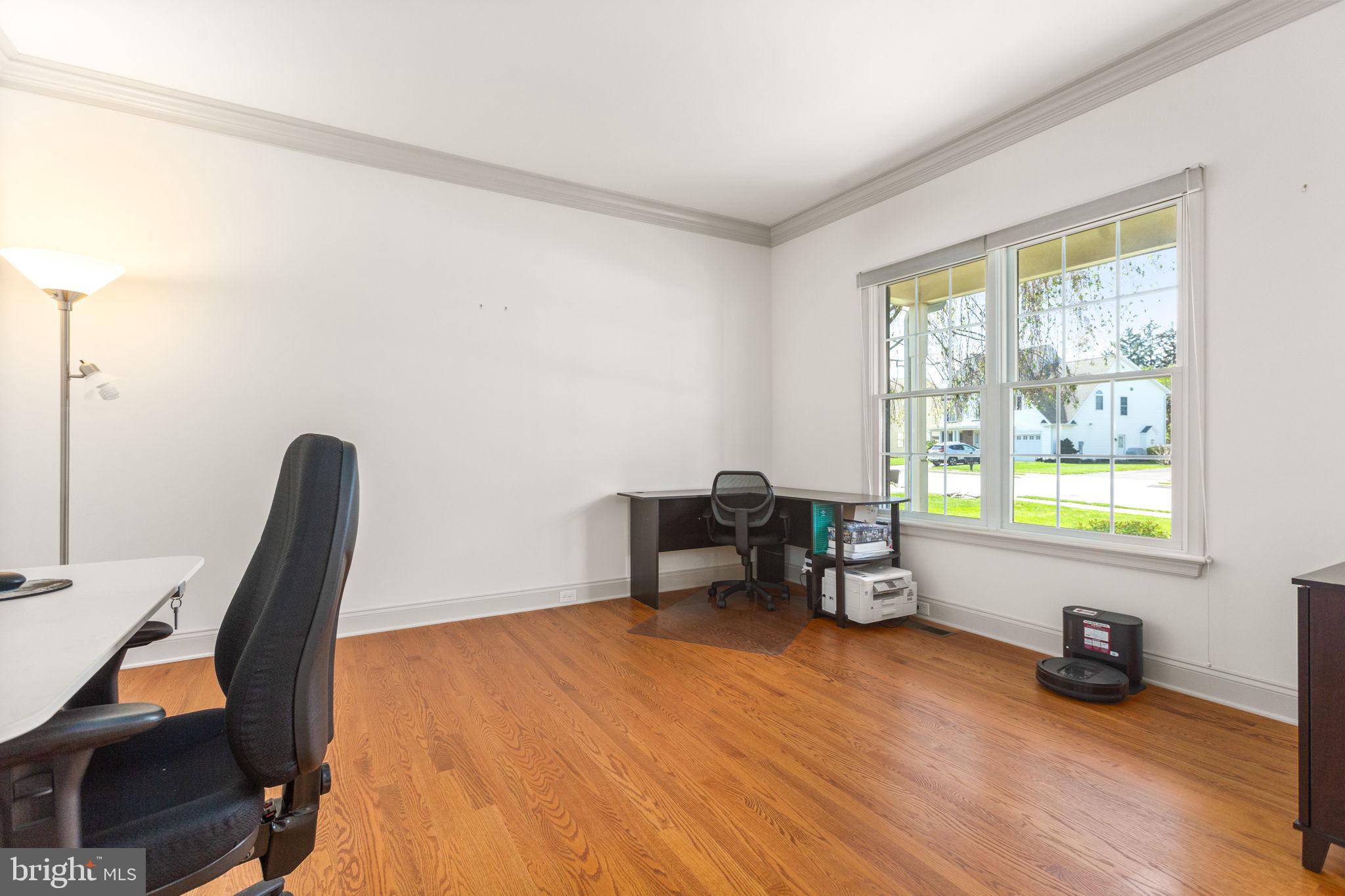 WINDSOR CROSSING - Residential